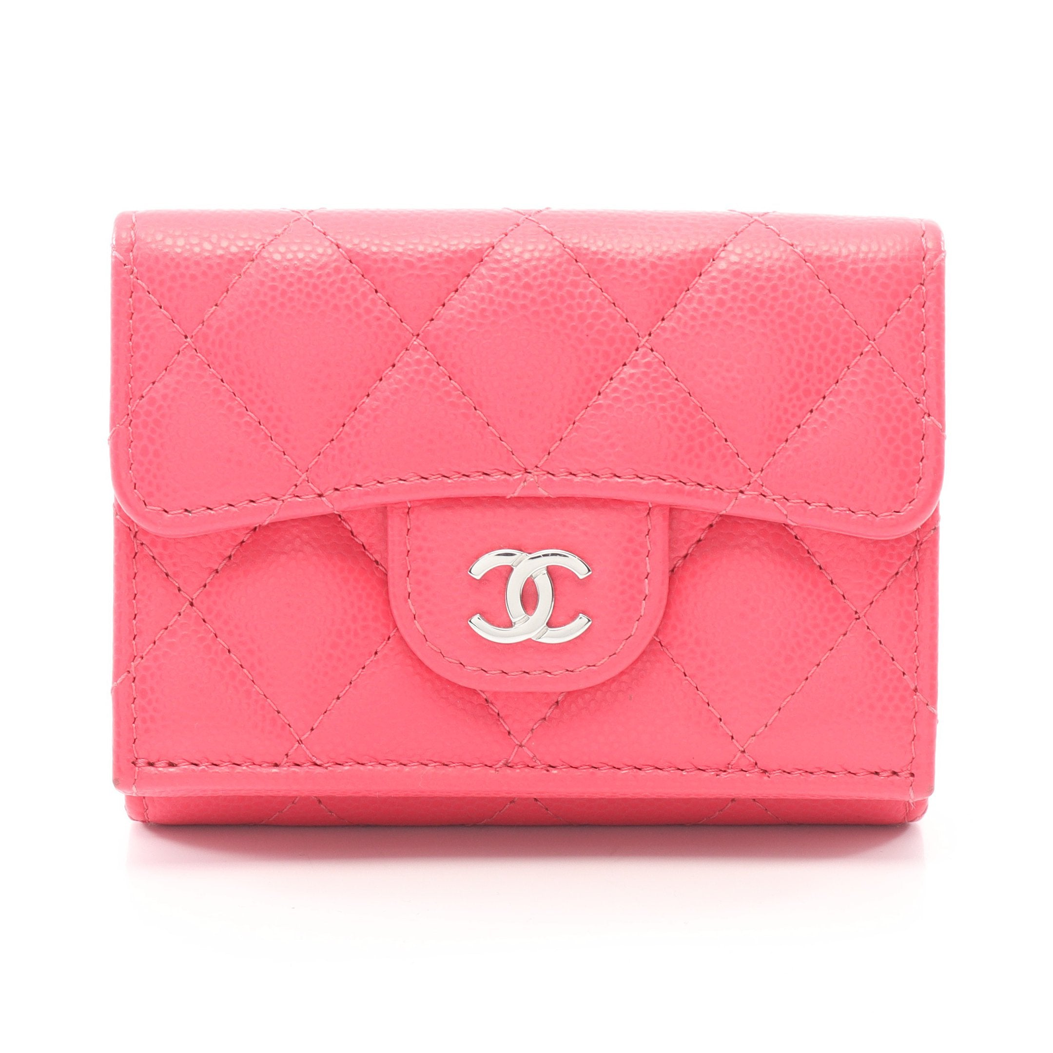 クラシック スモール フラップ ウォレット マトラッセ 三つ折り財布