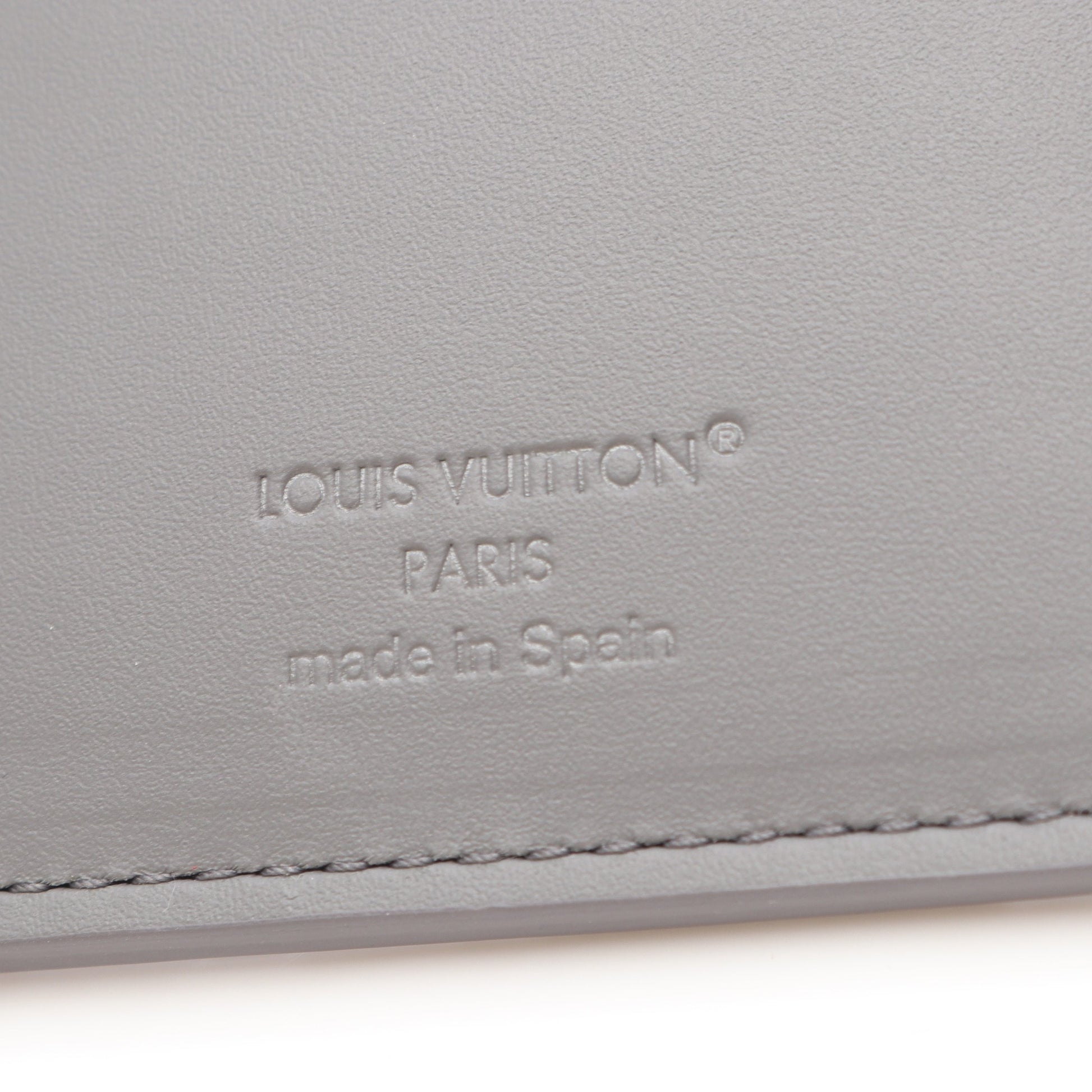 ポルトフォイユブラザ モノクラムシャドウ 二つ折り長財布 レザー グレー ルイヴィトン 財布・小物 LOUIS VUITTON