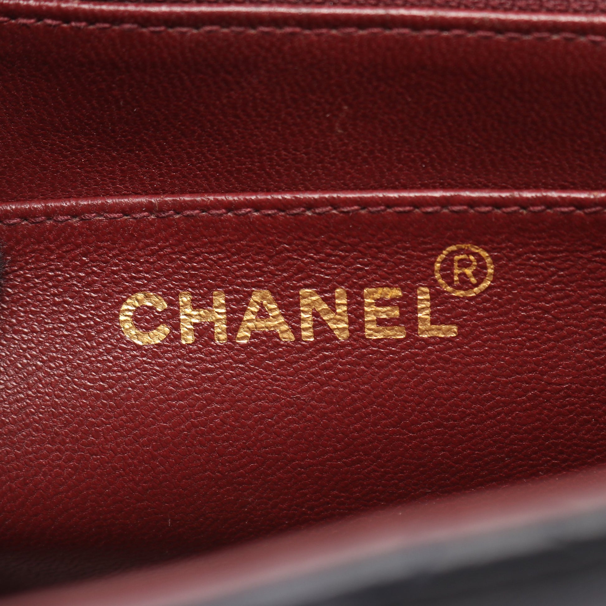 マトラッセ ダイアナフラップ チェーンショルダーバッグ ラムスキン ブラック ゴールド金具 シャネル バッグ CHANEL