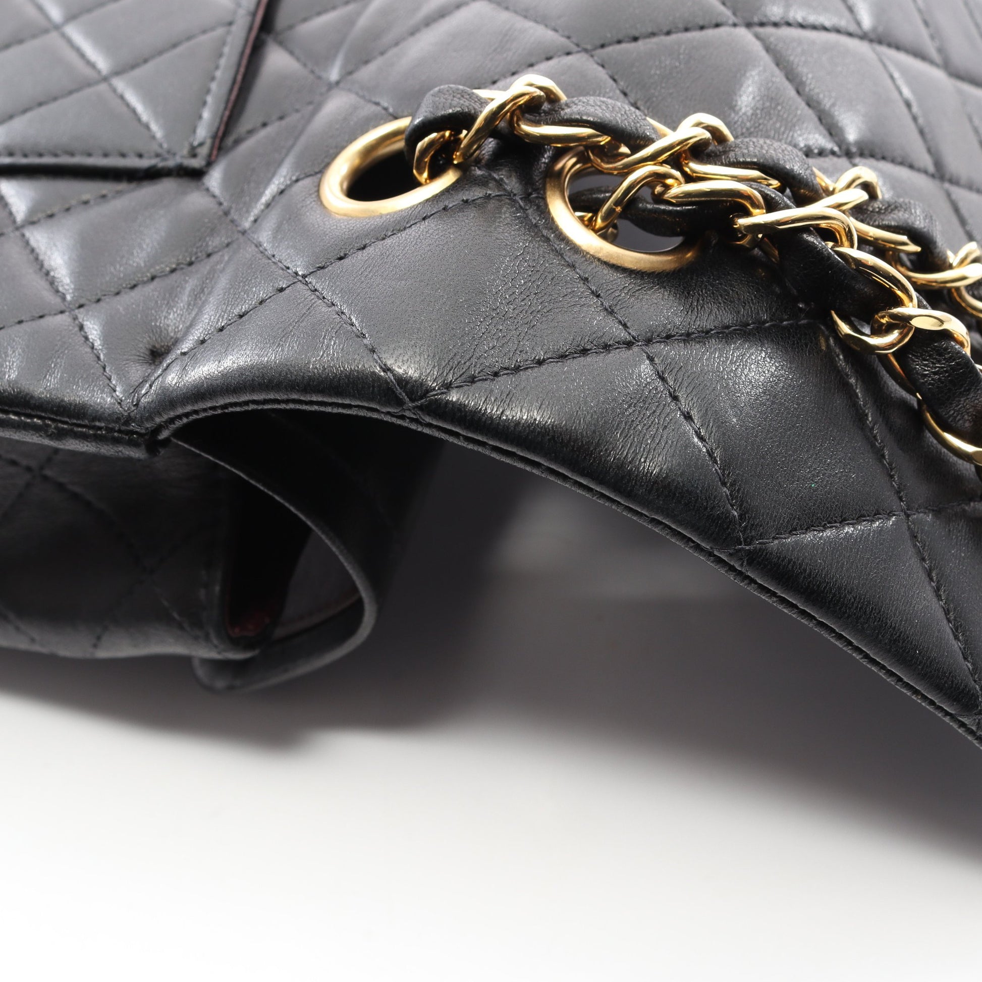 マトラッセ Wフラップ Wチェーンショルダーバッグ ラムスキン ブラック ゴールド金具 シャネル バッグ CHANEL