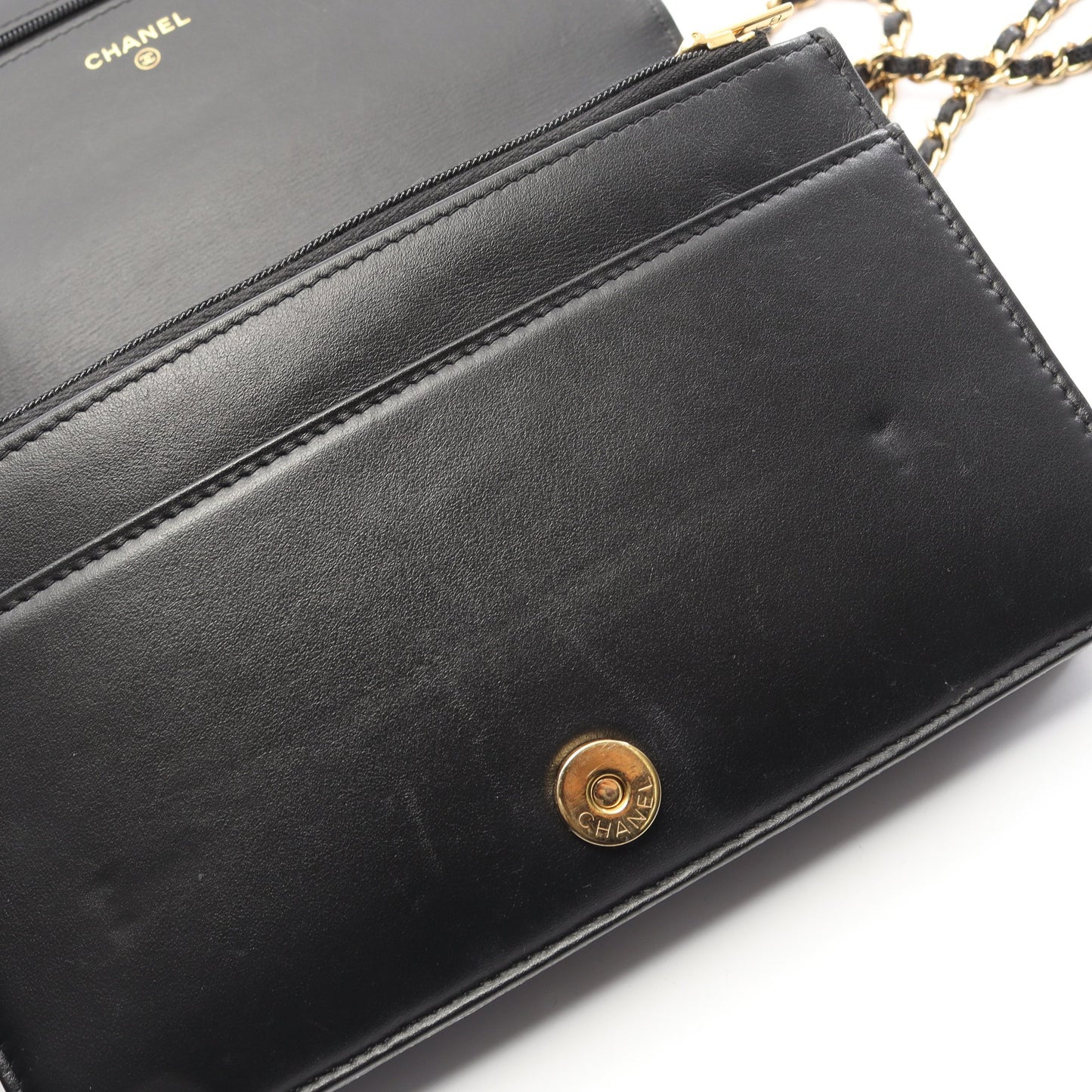 マトラッセ チェーンウォレット キャビアスキン ブラック ゴールド金具 シャネル