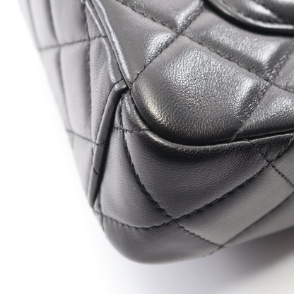 マトラッセ チェーンショルダーバッグ ラムスキン ブラック ゴールド金具 シャネル