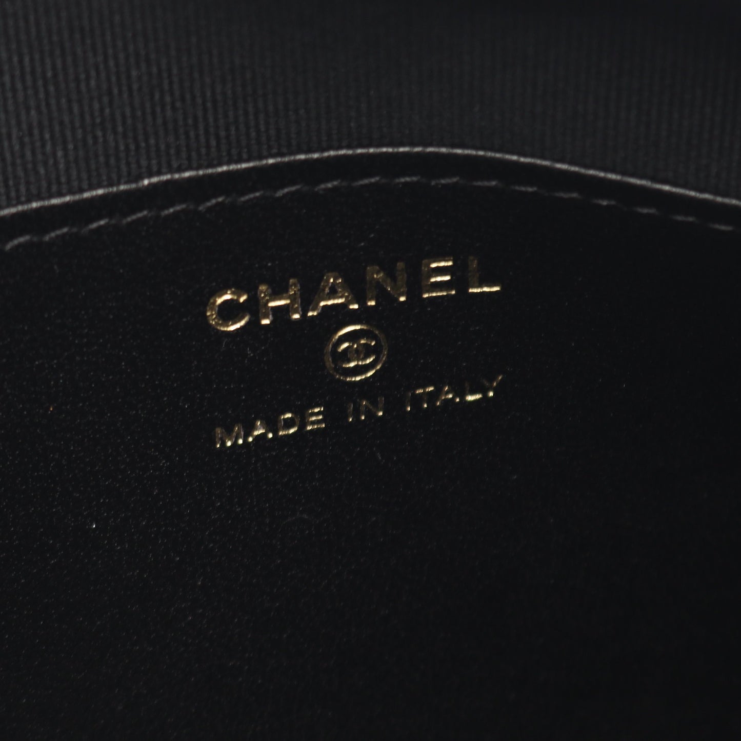 マトラッセ チェーンショルダーバッグ ラムスキン ブラック ゴールド金具 シャネル