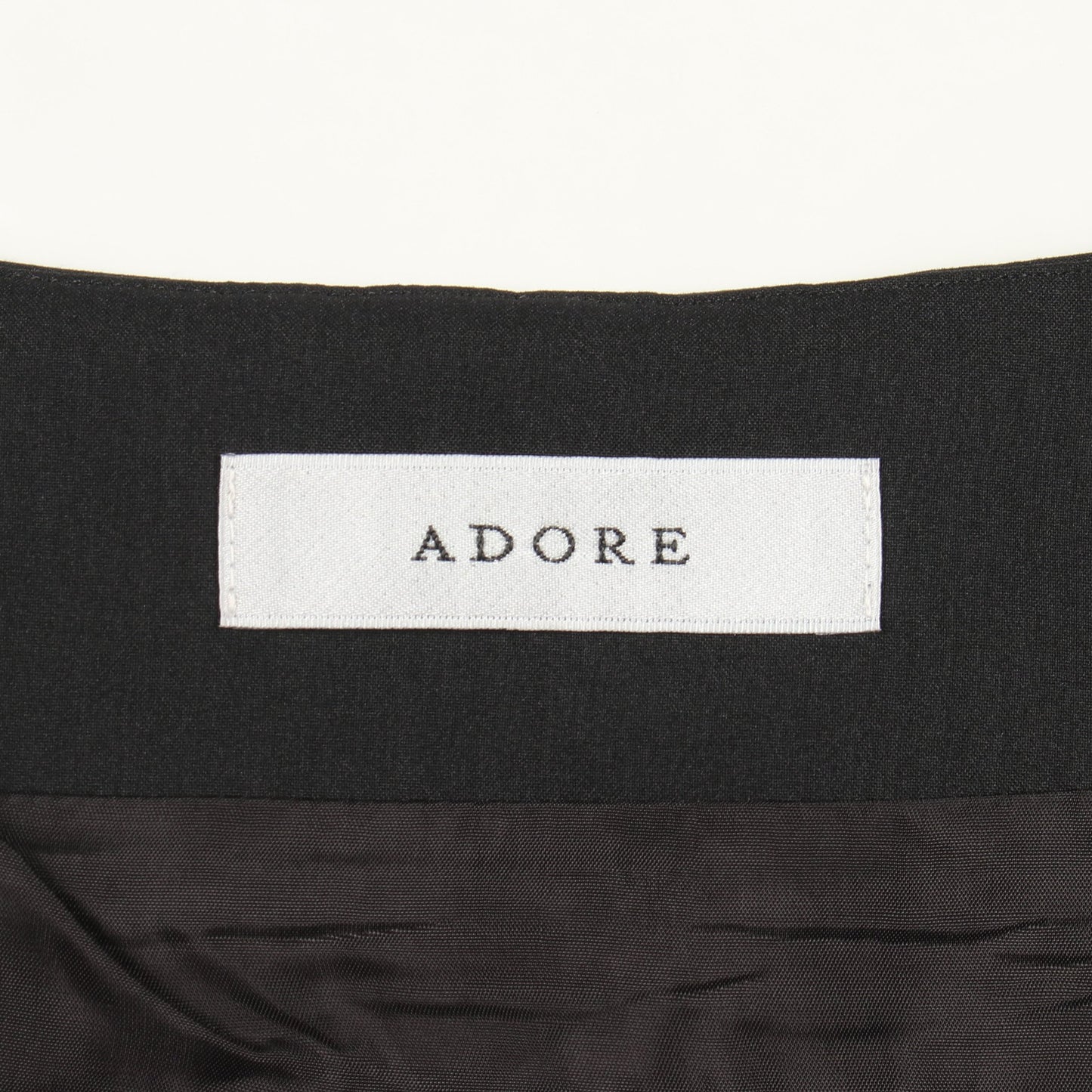 ライトストレッチ バックタック アシンメトリー スカート レーヨン ブラック アドーア ボトムス ADORE