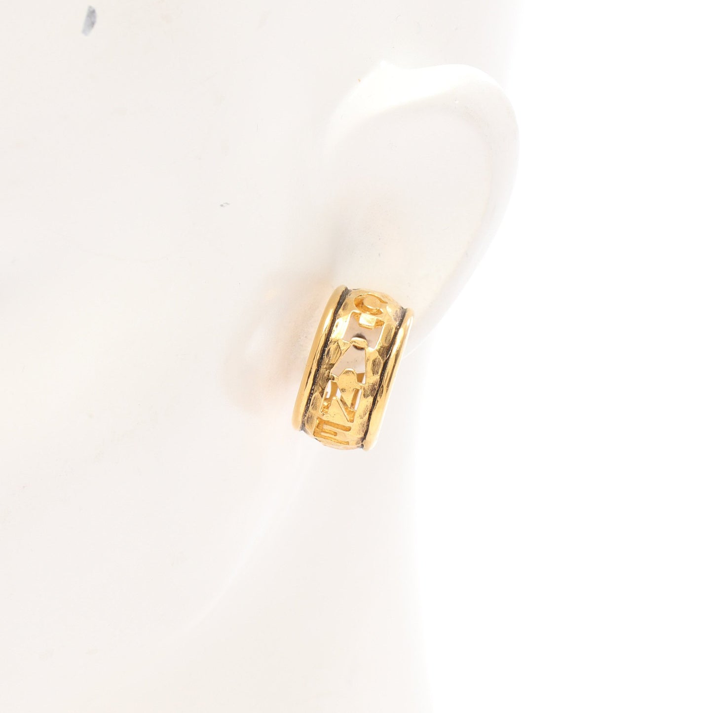 ロゴ イヤリング GP ゴールド ヴィンテージ シャネル アクセサリー CHANEL