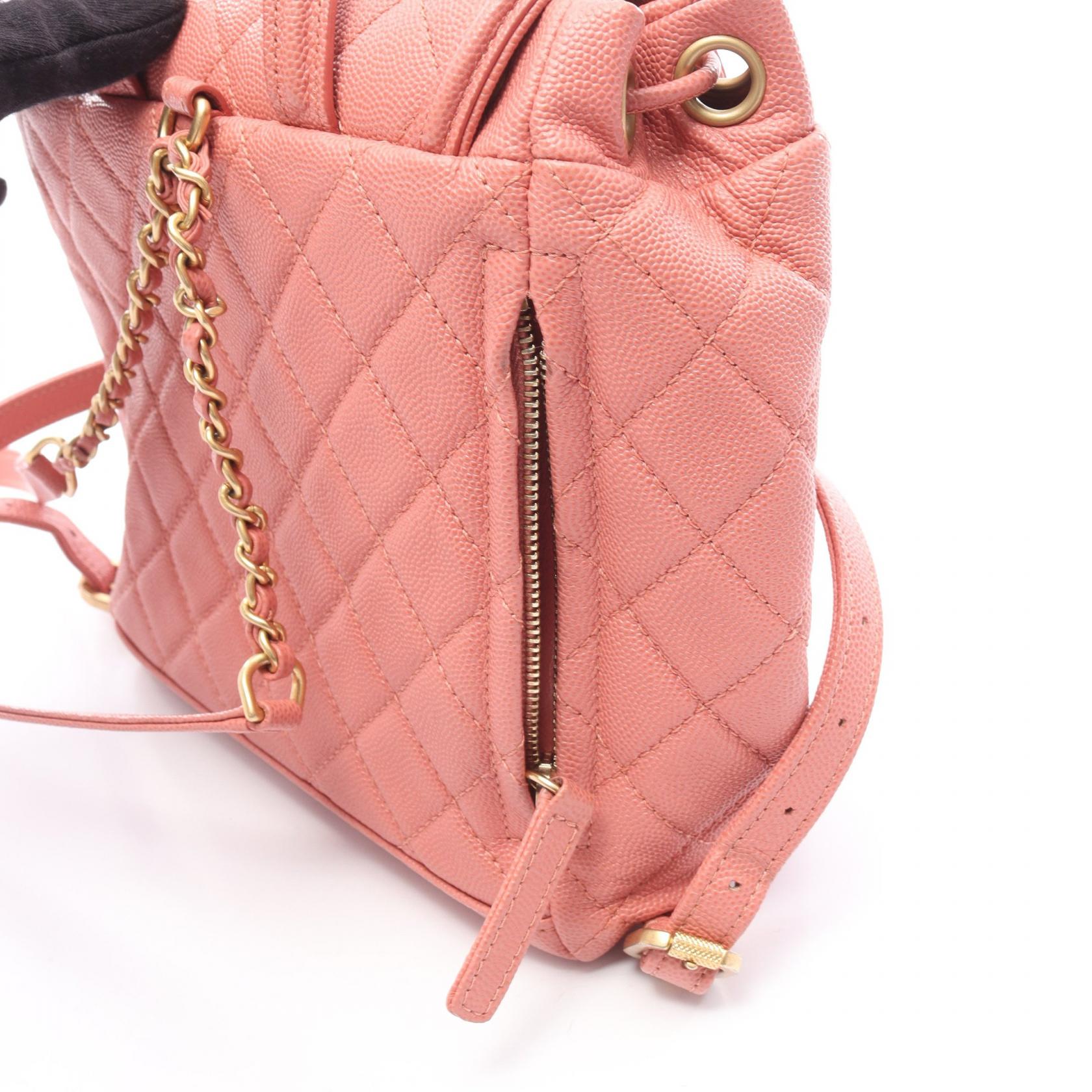CCフィリグリー マトラッセ バックパック リュックサック キャビアスキン コーラルピンク ゴールド金具 シャネル バッグ CHANEL