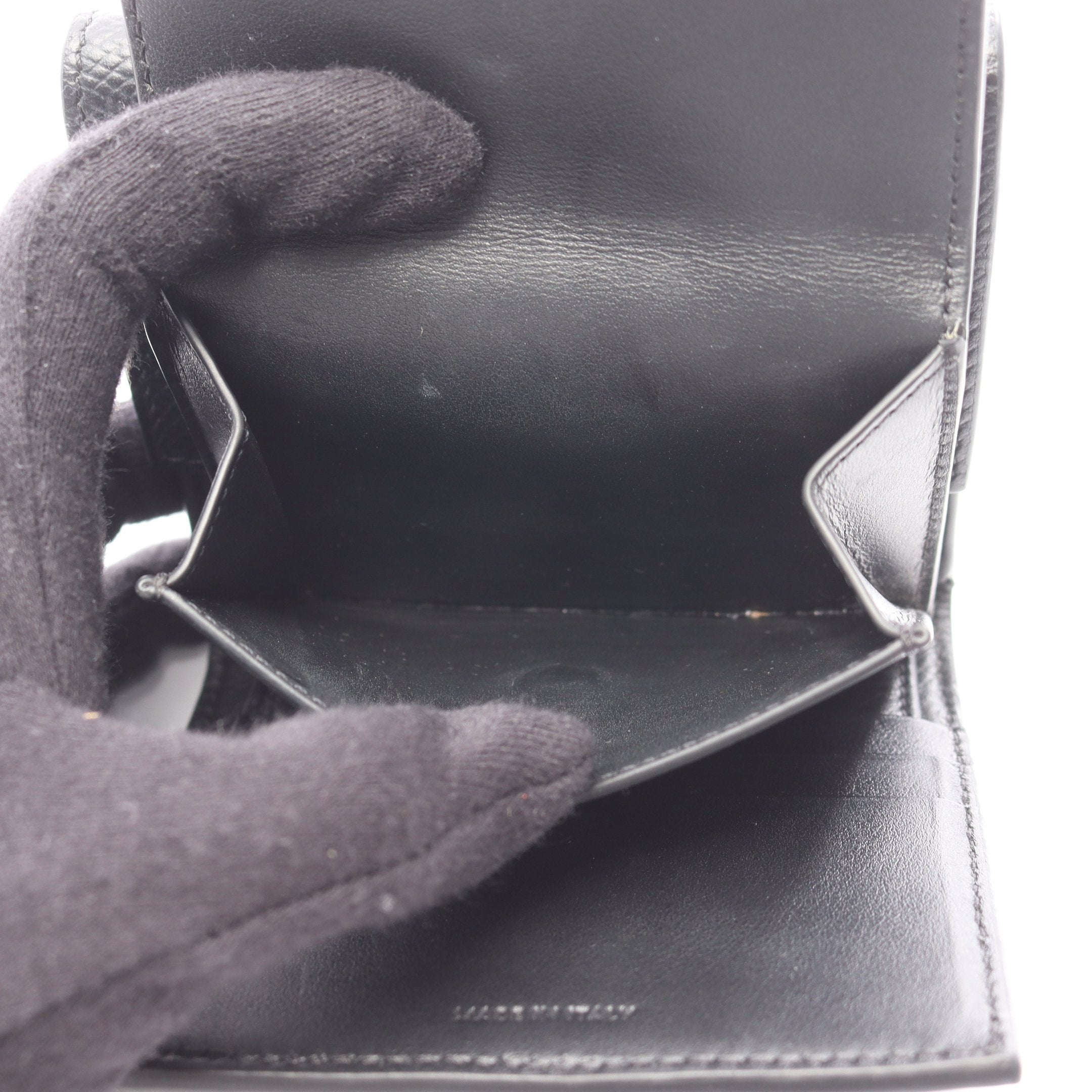 m*♥様 美品　CELINE ブラック　黒　三つ折り財布 CELINE（セリーヌ） 財布/ミニ財布 レディース 三つ折り財布 ブラック