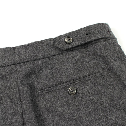パンツ ウール グレー ボタンフライ アミアレクサンドルマテュッシ ボトムス AMI Alexandre Mattiussi