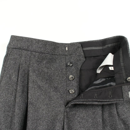 パンツ ウール グレー ボタンフライ アミアレクサンドルマテュッシ ボトムス AMI Alexandre Mattiussi