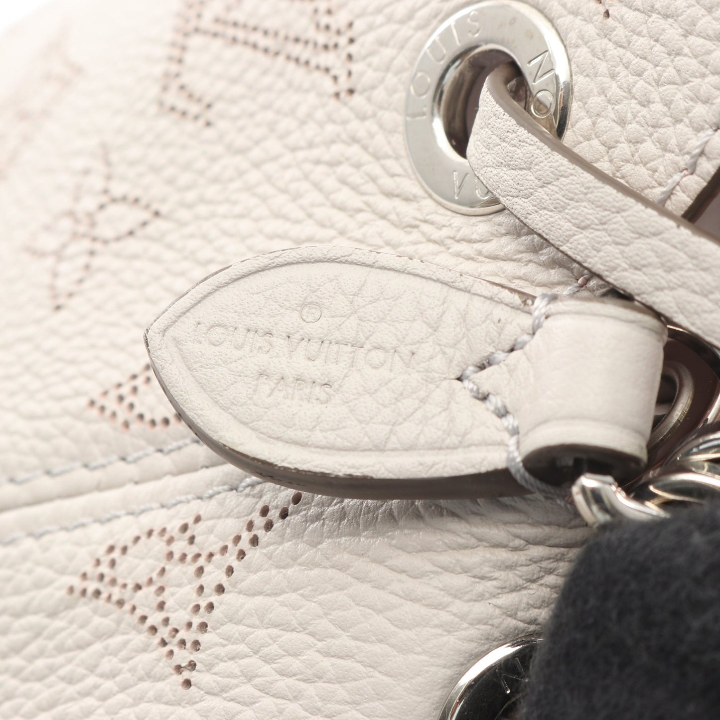 ベラ マヒナ ブリューム チェーンハンドバッグ レザー ピンクベージュ 2WAY ルイヴィトン バッグ LOUIS VUITTON