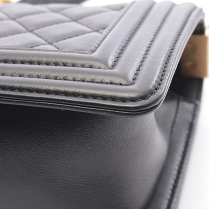 ボーイシャネル スモール チェーンショルダーバッグ ラムスキン ブラック ゴールド金具 シャネル バッグ CHANEL
