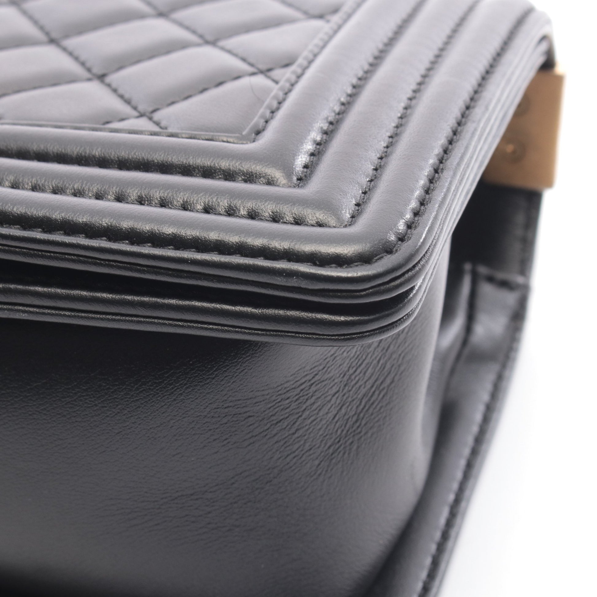 ボーイシャネル スモール チェーンショルダーバッグ ラムスキン ブラック ゴールド金具 シャネル バッグ CHANEL