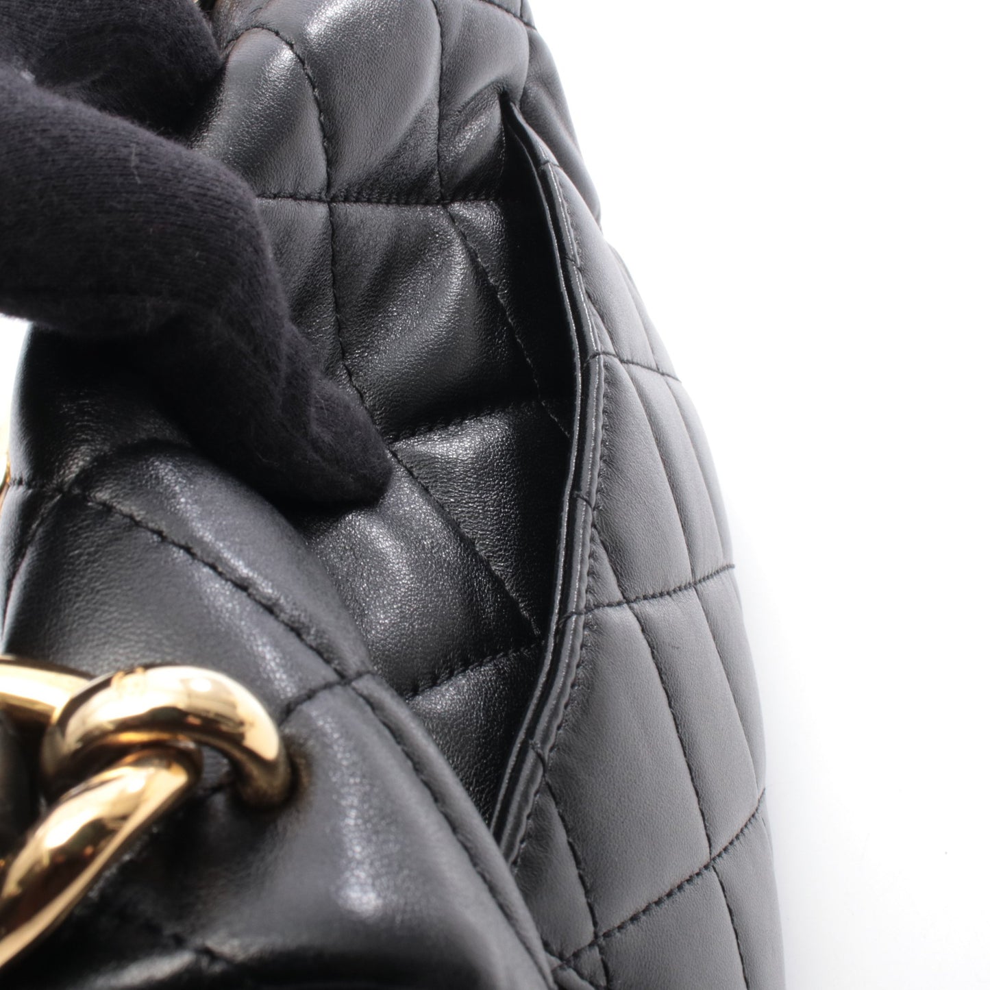 マトラッセ スモールフラップバッグ チェーンショルダーバッグ ラムスキン ブラック ゴールド金具 シャネル バッグ CHANEL