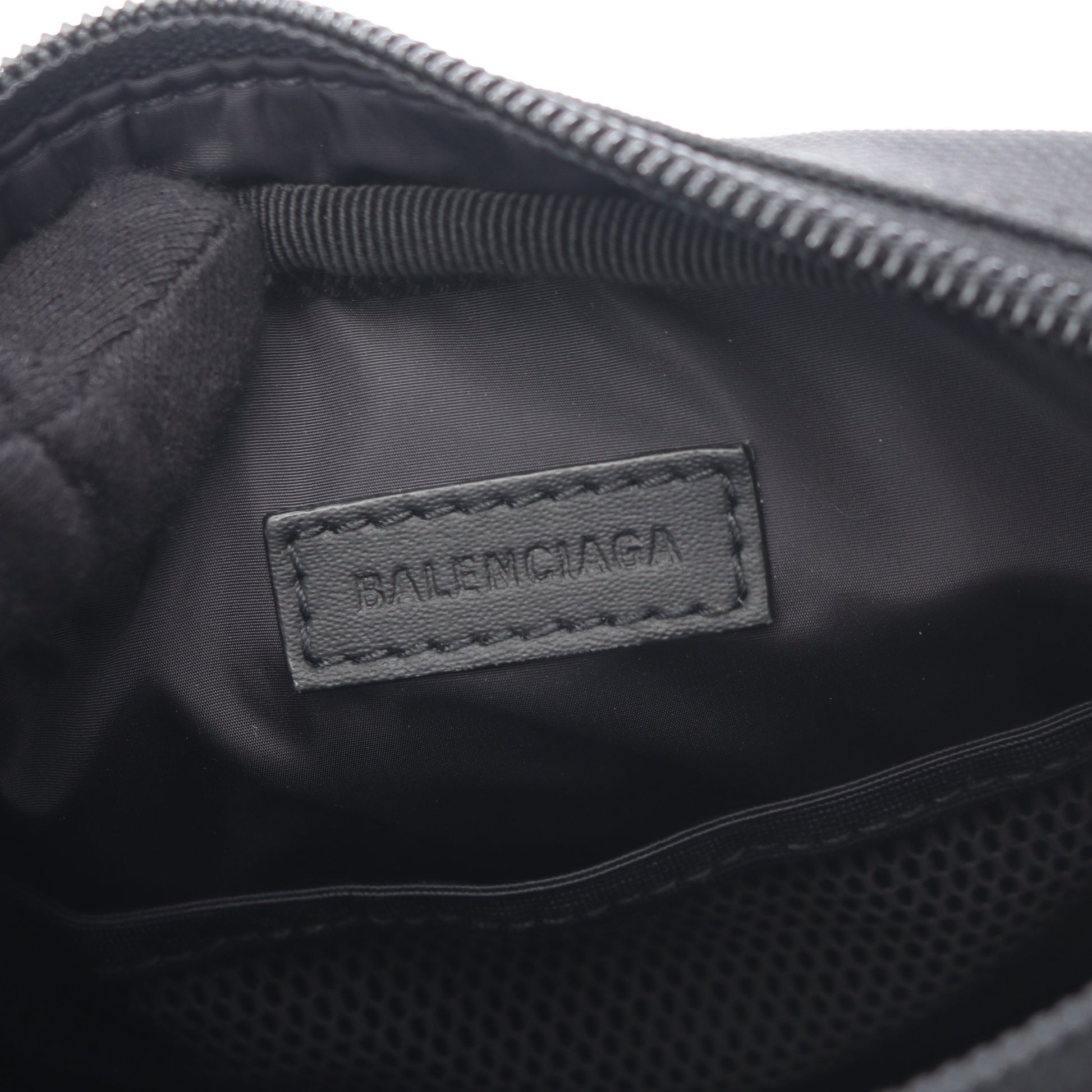 スポーツ ショルダーバッグ ナイロン ブラック バレンシアガ バッグ BALENCIAGA