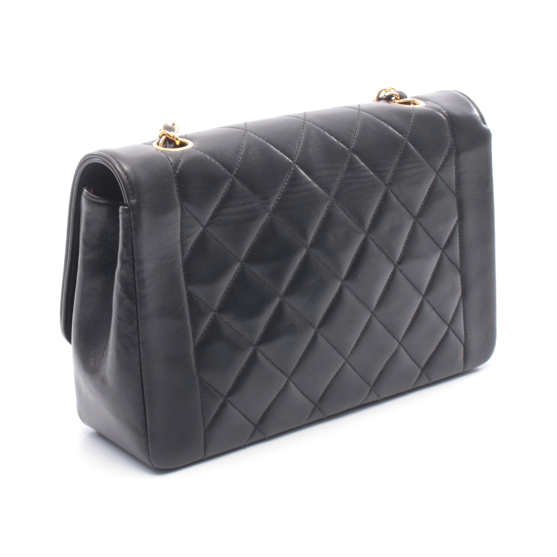 マトラッセ ダイアナフラップ チェーンショルダーバッグ ラムスキン ブラック ゴールド金具 シャネル バッグ CHANEL