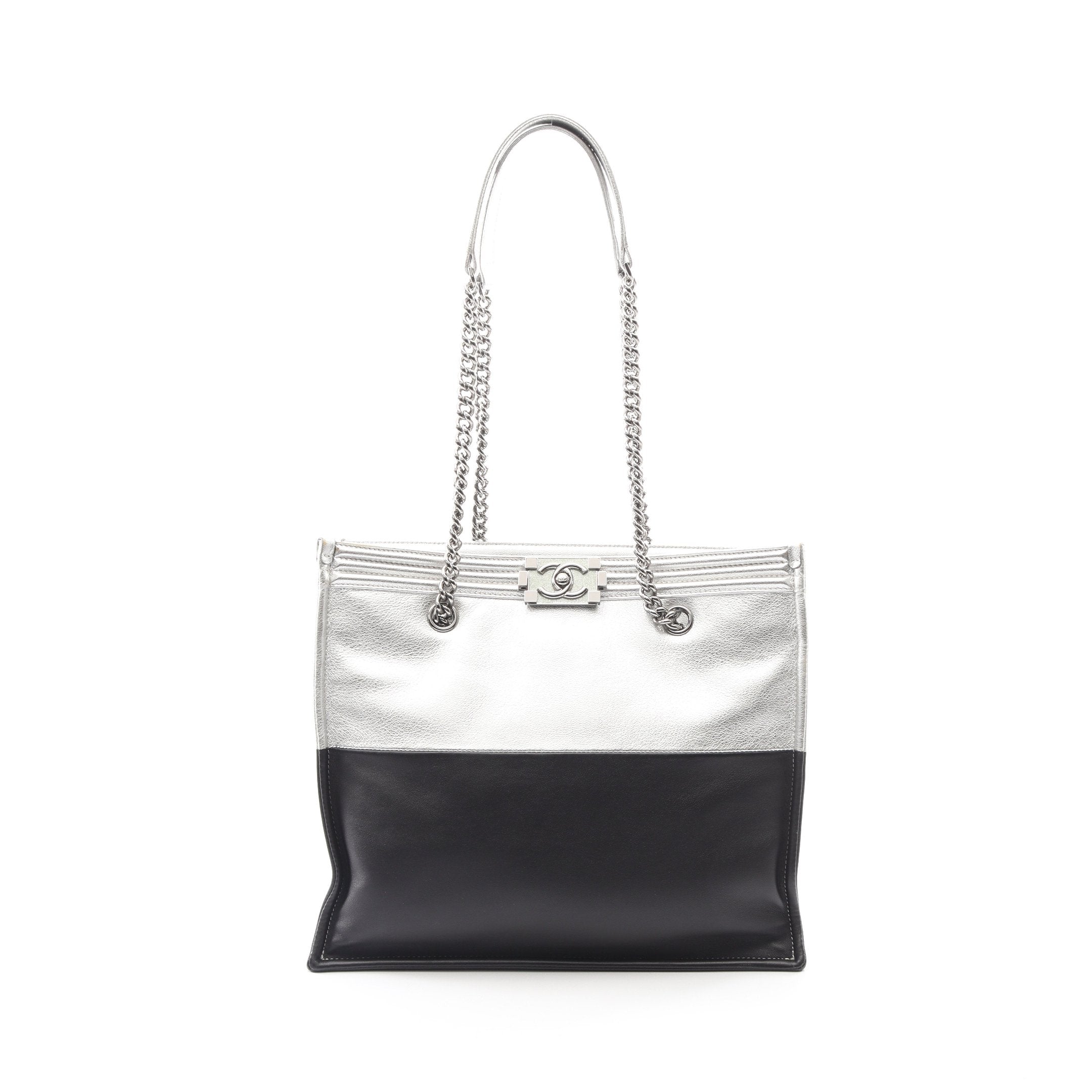 シャネル チェーンショルダーバッグ レザー オフホワイト シルバー金具 ビス取れ CHANEL（シャネル） 送料無料 チェーンショルダーバッグ レザー オフ