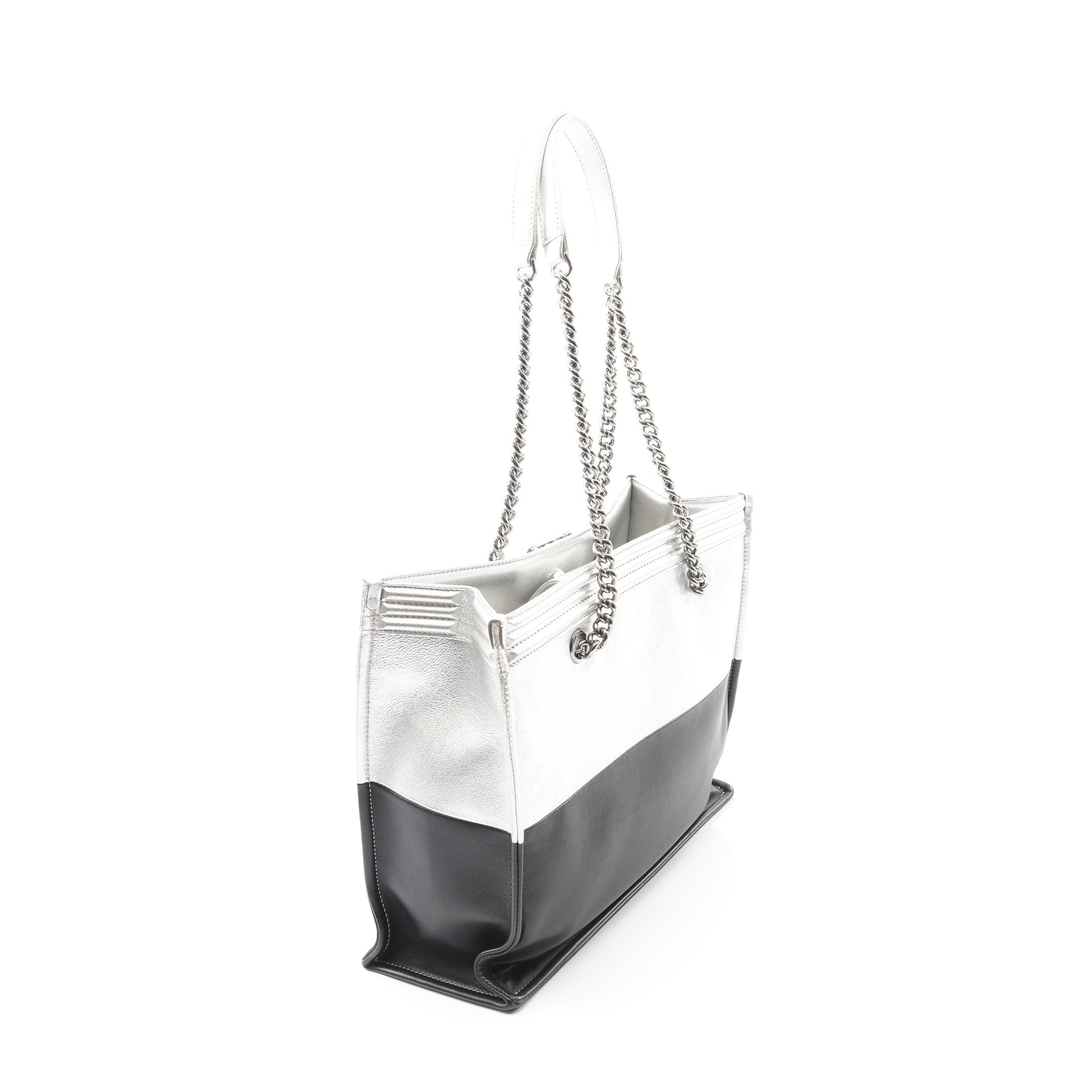 シャネル チェーンショルダーバッグ レザー オフホワイト シルバー金具 ビス取れ CHANEL - シャネル チェーンショルダーバッグ レザー オフホワイト