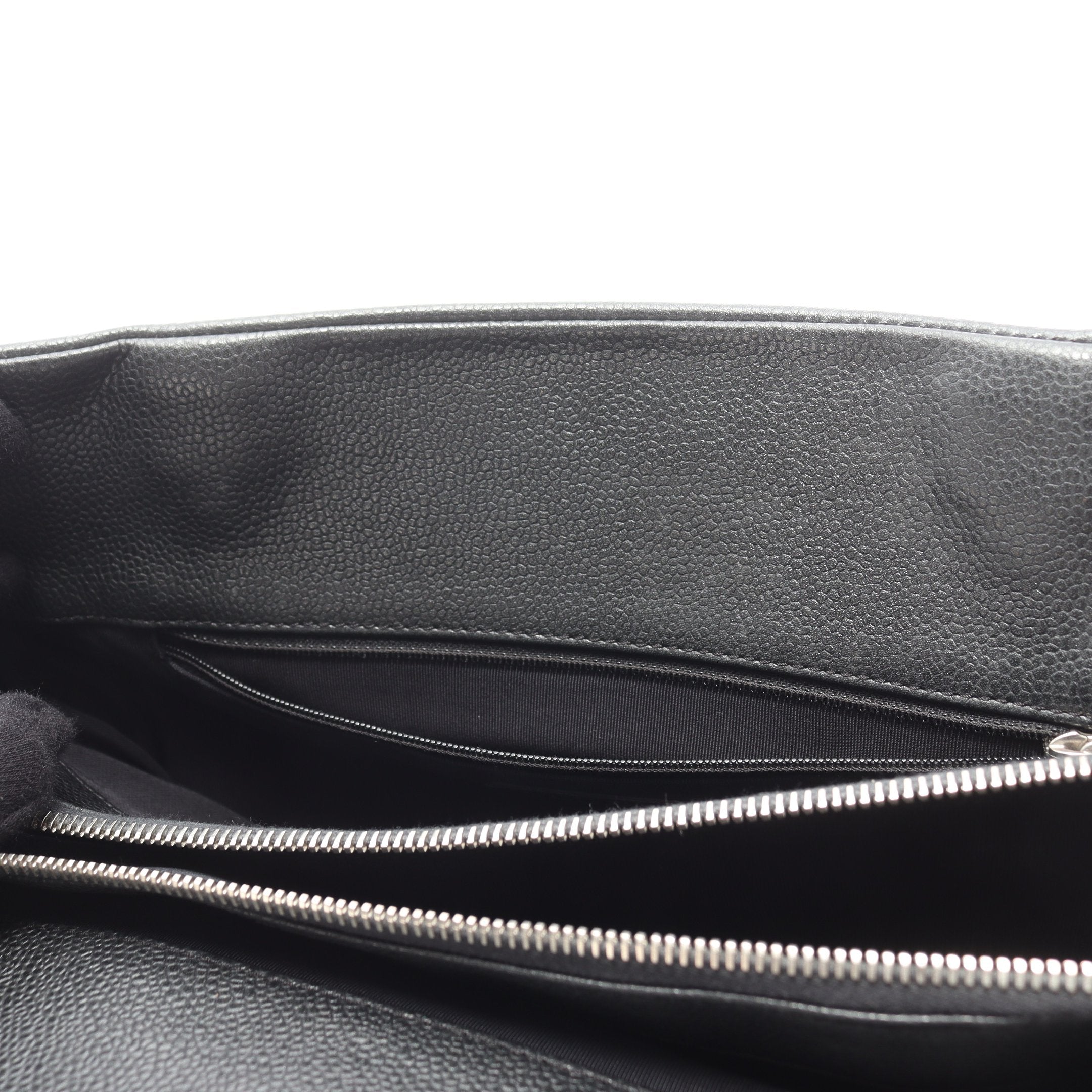 CHANEL(シャネル) ショルダーバッグ - ダークグレー ココマーク/ゴールド金具 キャビアスキン ココマーク チェーンショルダーバッグ キャビアスキン ダークグレー