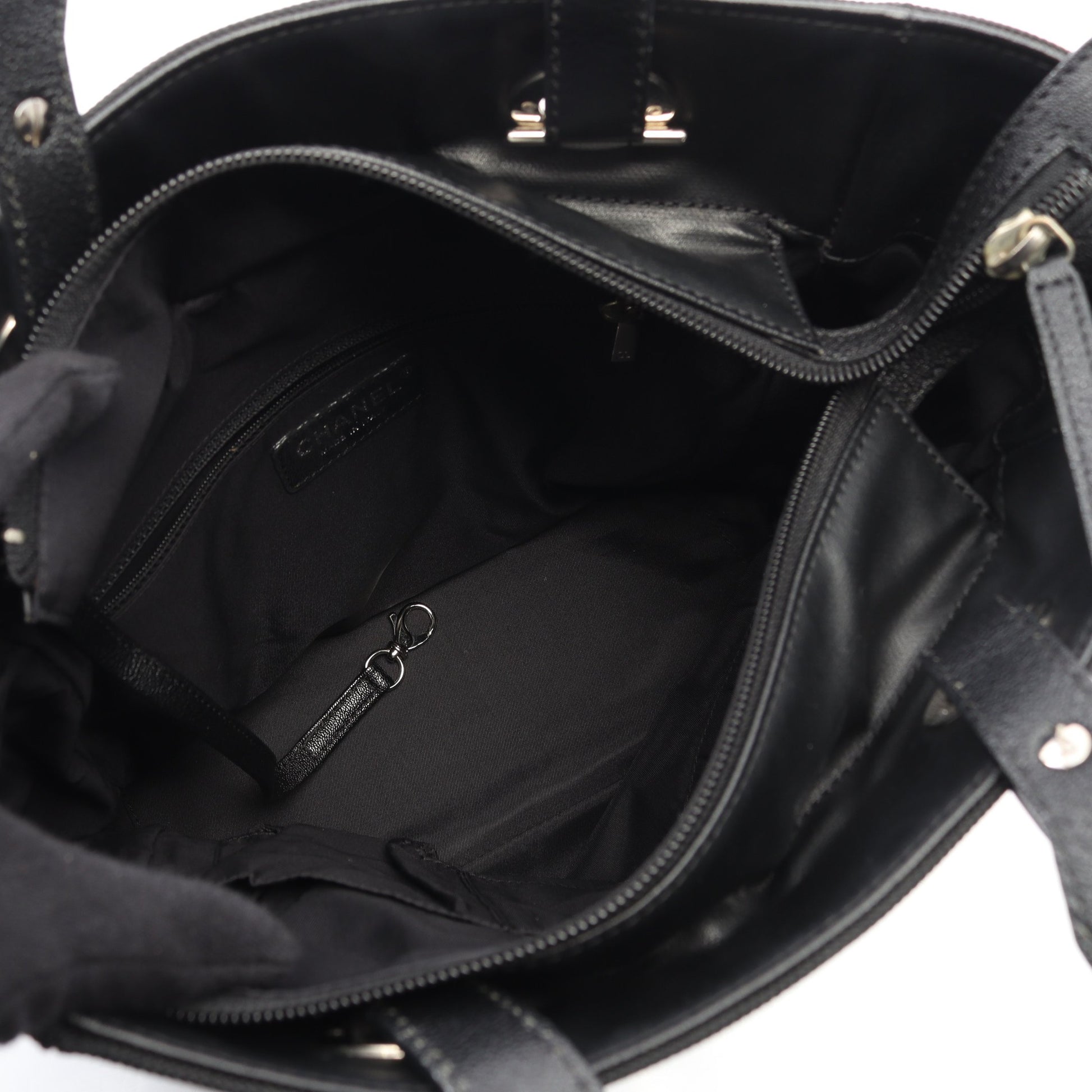 パリビアリッツPM ハンドバッグ トートバッグ コーティングキャンバス レザー ブラック シルバー金具 シャネル バッグ CHANEL