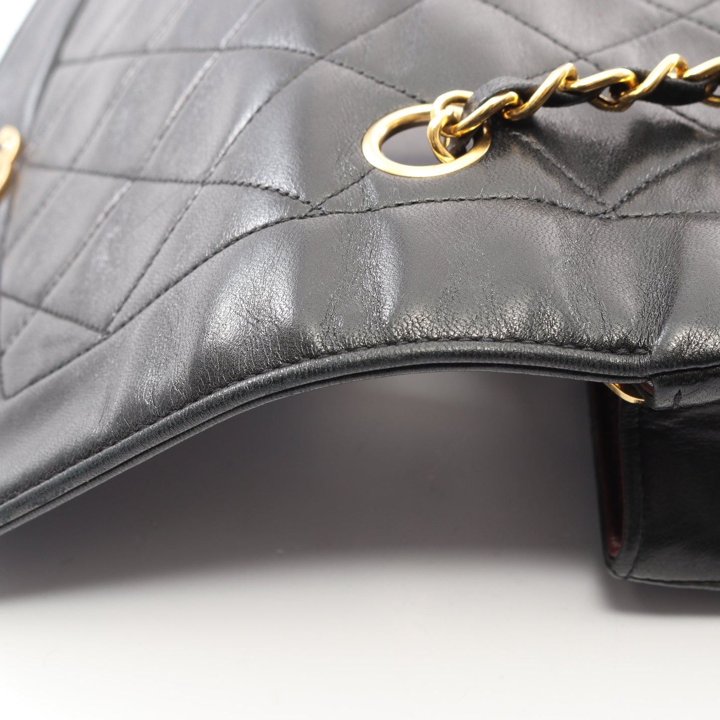 マトラッセ ダイアナフラップ チェーンショルダーバッグ ラムスキン ブラック ゴールド金具 シャネル バッグ CHANEL