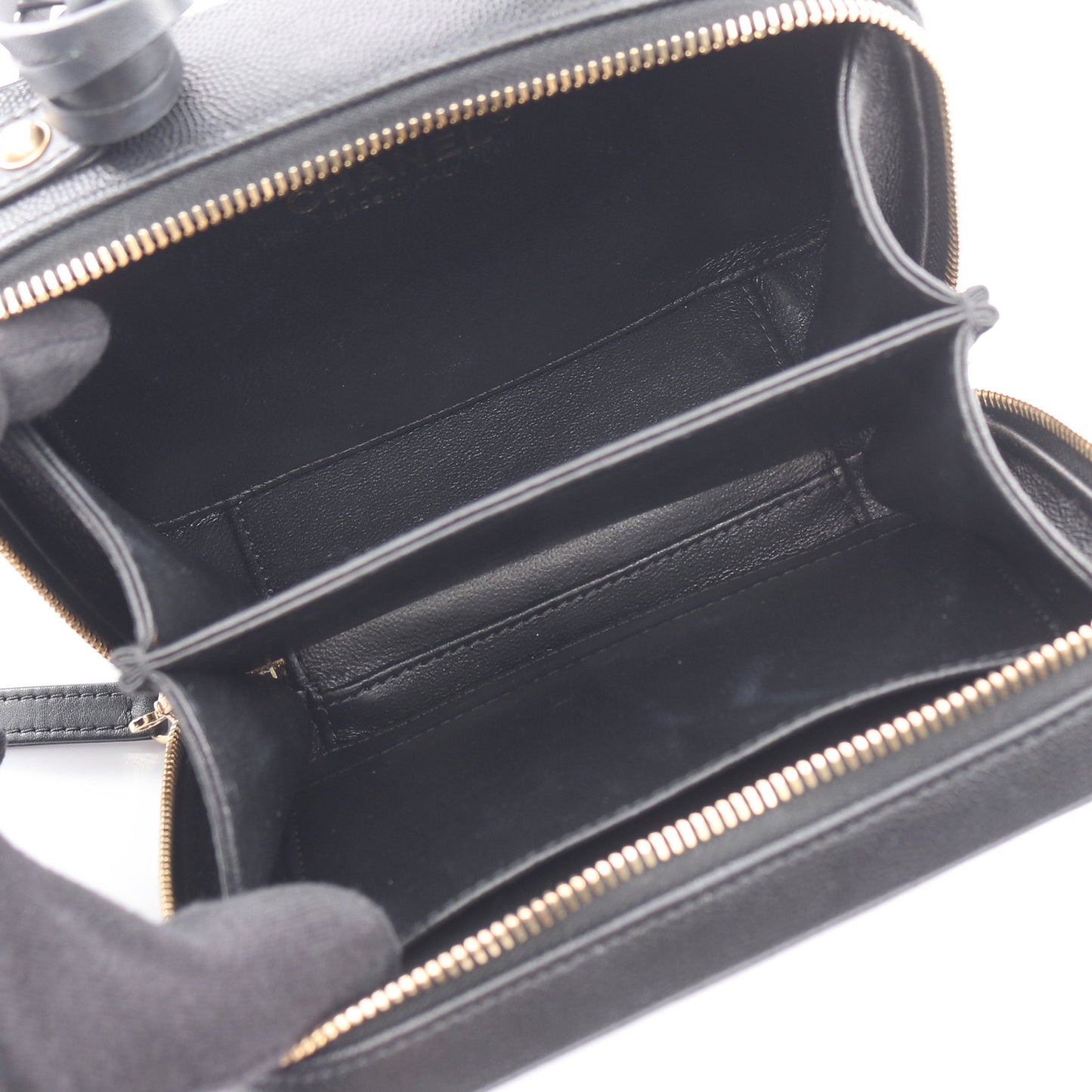CCフィグリー スモール バニティバッグ チェーンショルダーバッグ キャビアスキン ブラック ゴールド金具 2WAY シャネル バッグ CHANEL