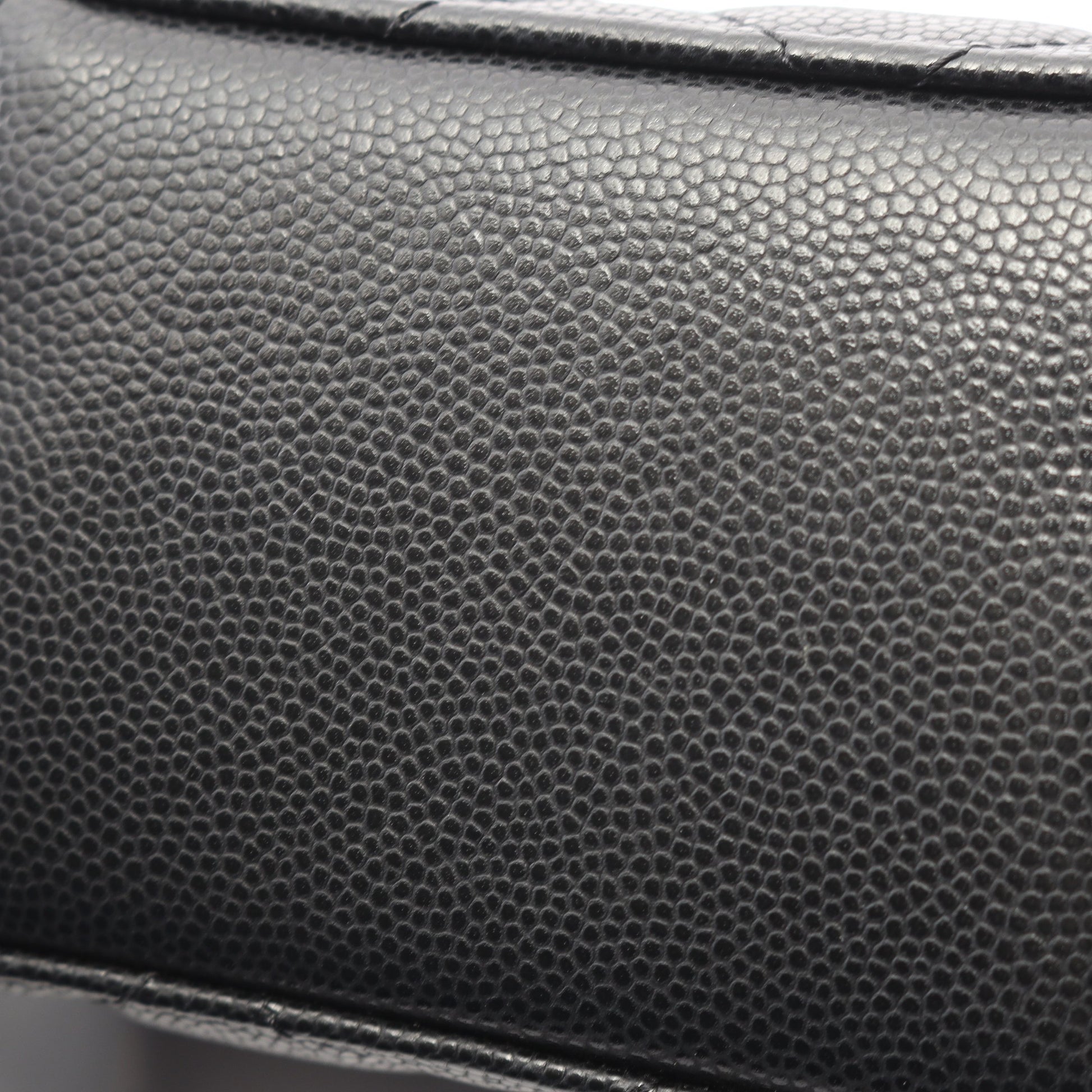 マトラッセ ミニ カメラバッグ チェーンショルダーバッグ キャビアスキン ブラック ゴールド金具 シャネル バッグ CHANEL