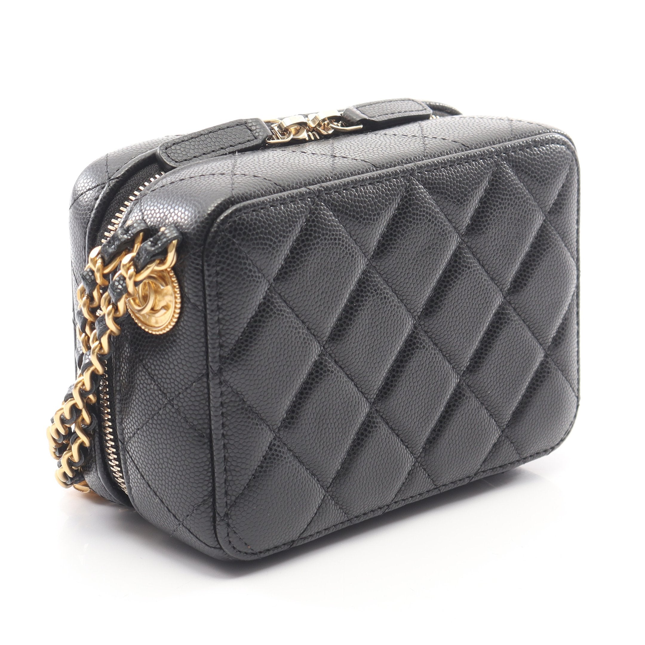美品 シャネル マトラッセ フロントポケット チェーン ショルダー カメラバッグ CHANEL（シャネル） チェーンショルダーバッグ マトラッセ カメラ