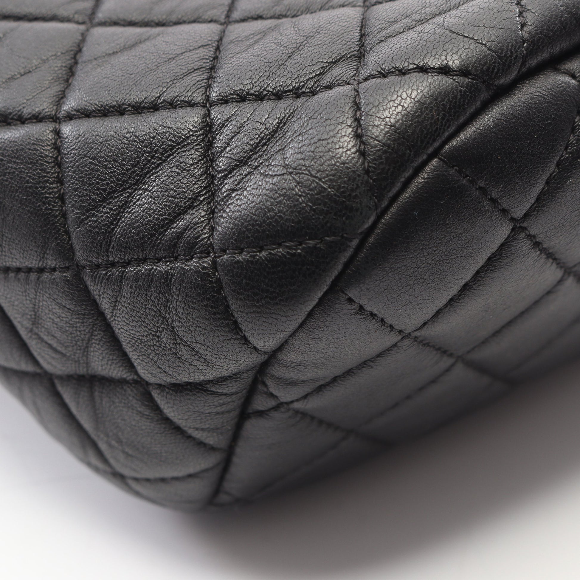マトラッセ バックパック リュックサック ラムスキン ブラック シルバー金具 シャネル バッグ CHANEL