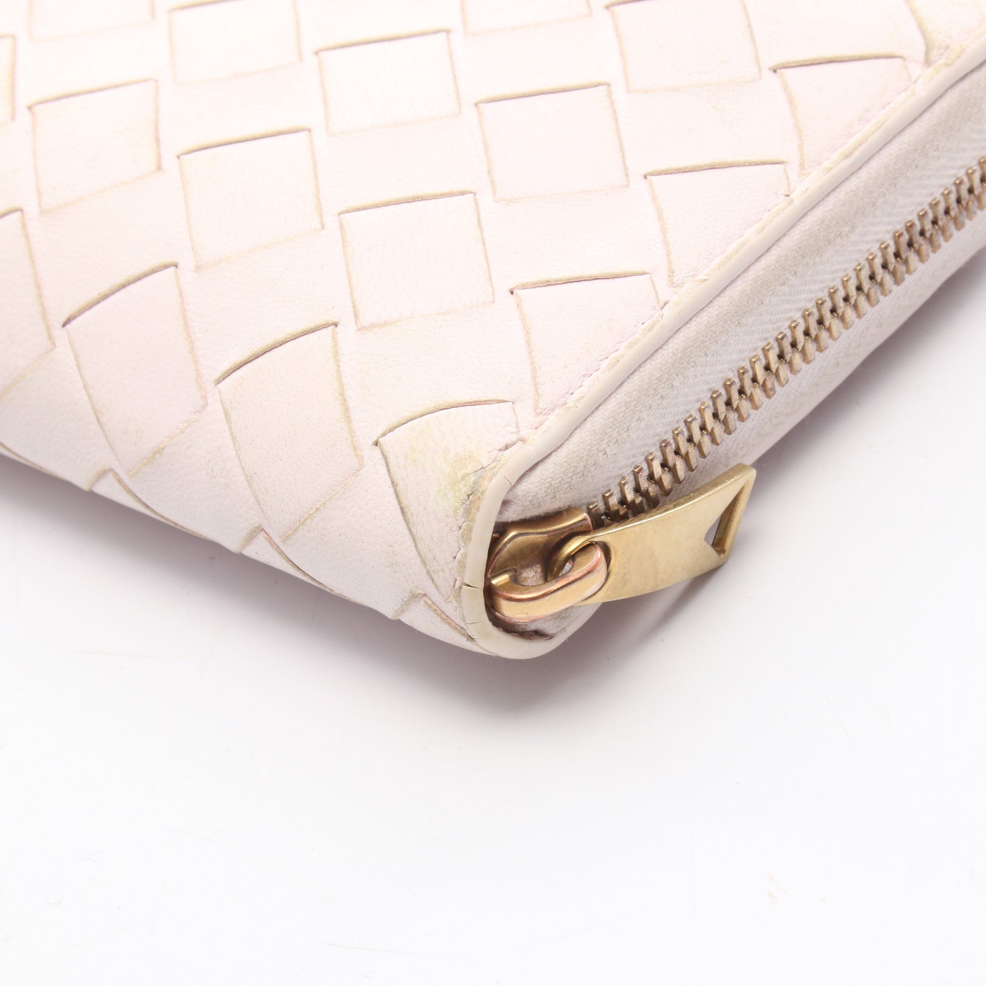 イントレチャート ラウンドファスナー長財布 レザー ライトピンク ボッテガヴェネタ 財布・小物 BOTTEGA VENETA