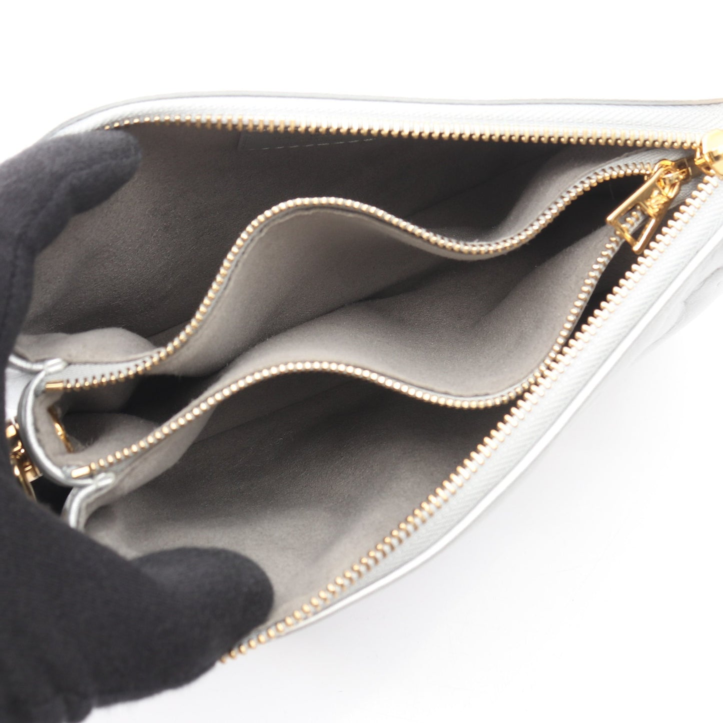 クッサンBB モノグラムエンボス チェーンショルダーバッグ レザー シルバー 2WAY ルイヴィトン バッグ LOUIS VUITTON