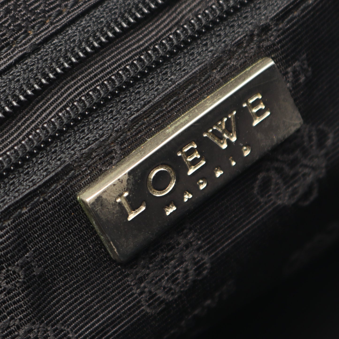 アマソナ28 ハンドバッグ スエード レザー ブラック ロエベ バッグ LOEWE