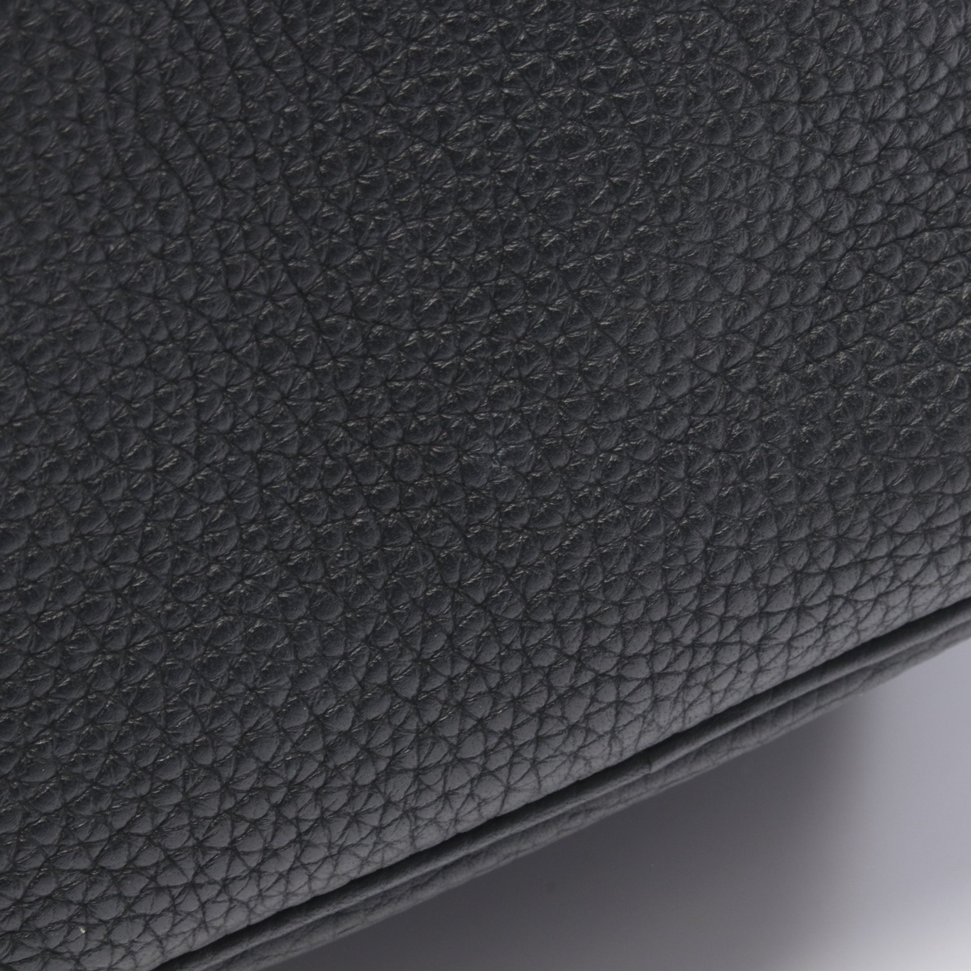 ピコタンロックPM ハンドバッグ トリヨンクレマンス ブラック ブラック金具 Z刻印 エルメス バッグ HERMES