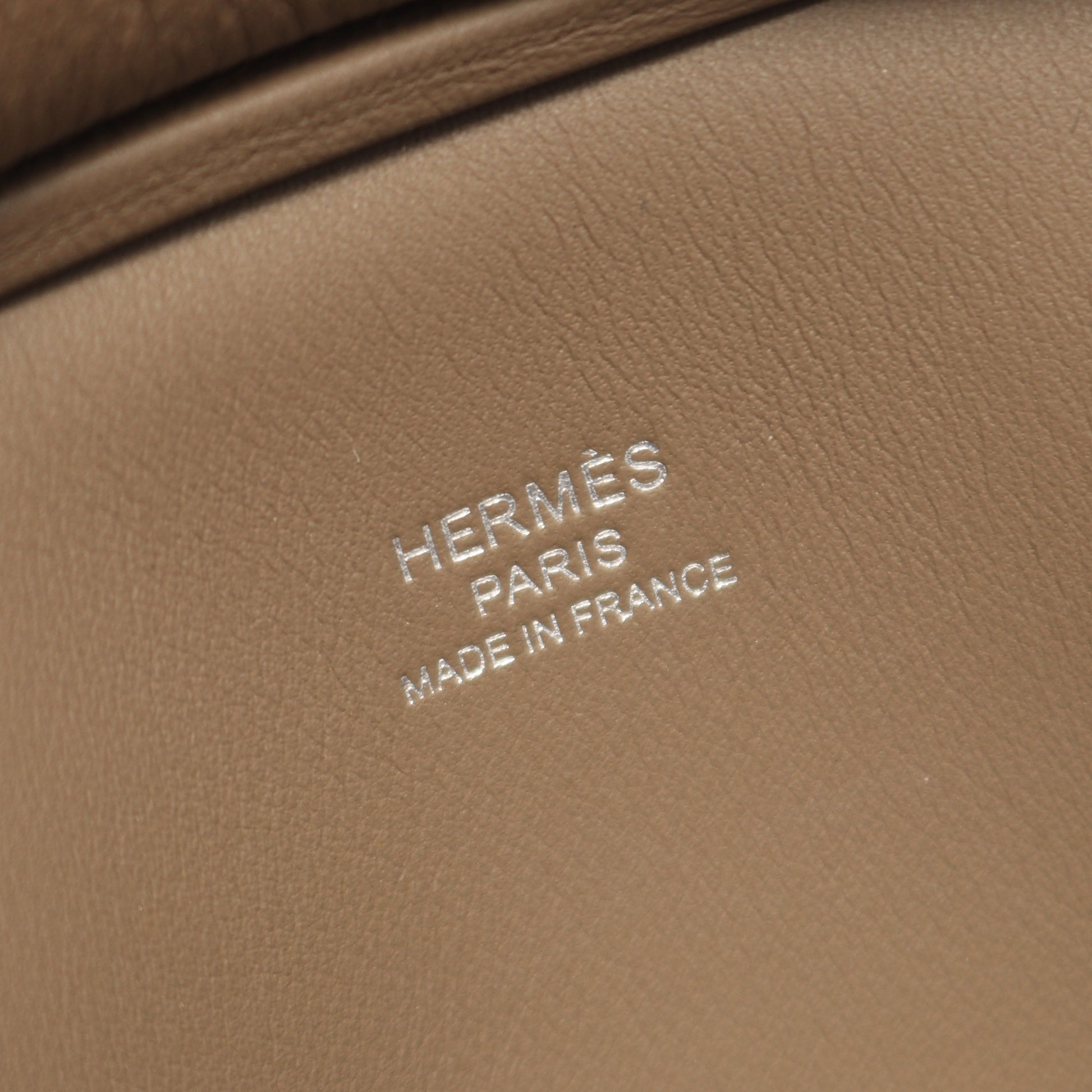 ジプシエール ミニ エトゥープ ショルダーバッグ エバーカラー グレーブラウン シルバー金具 W刻印 エルメス バッグ HERMES