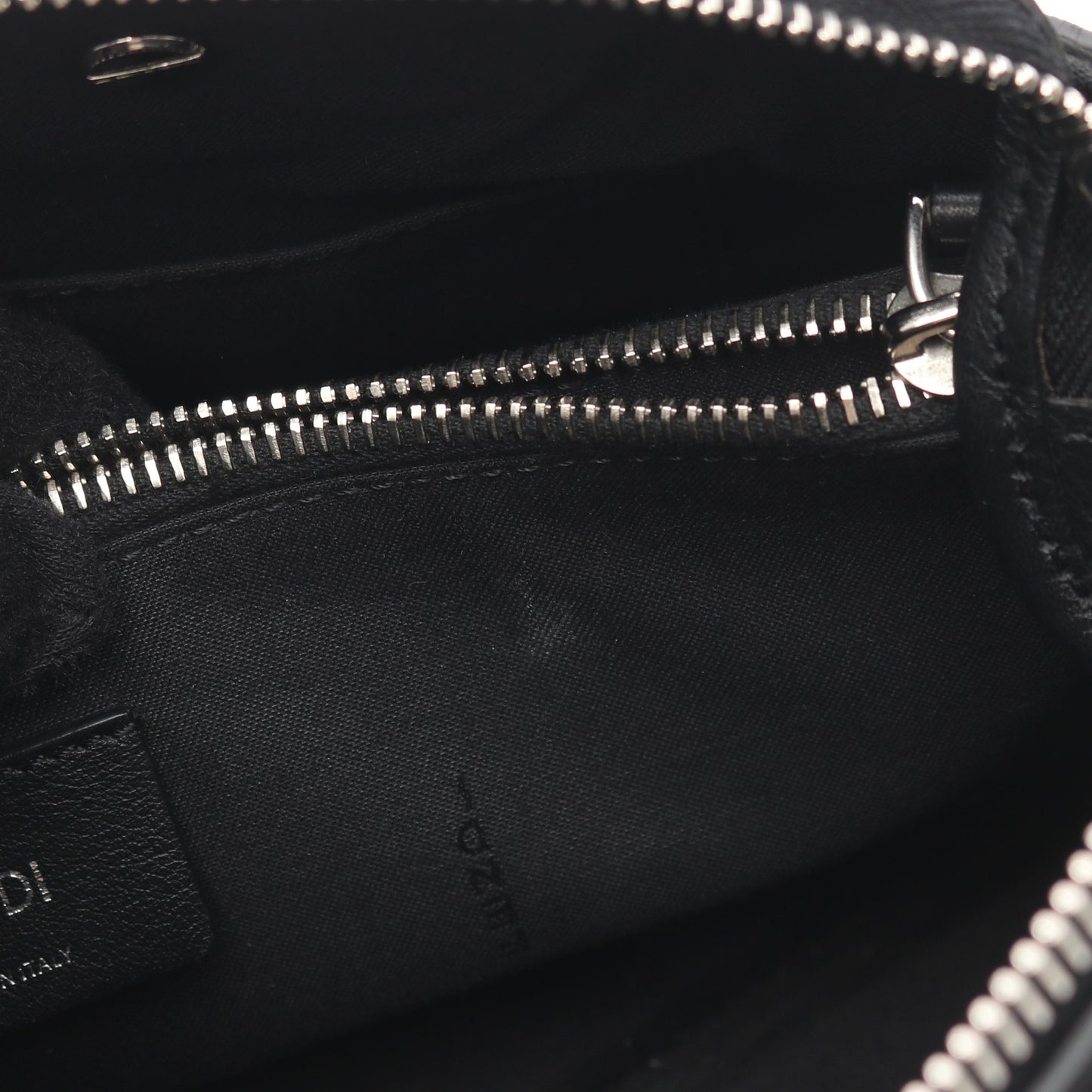 BY THE WAY MEDIUM バイザウェイ ミディアム ハンドバッグ ポンポン付き レザー ブラック マルチカラー 2WAY フェンディ バッグ FENDI