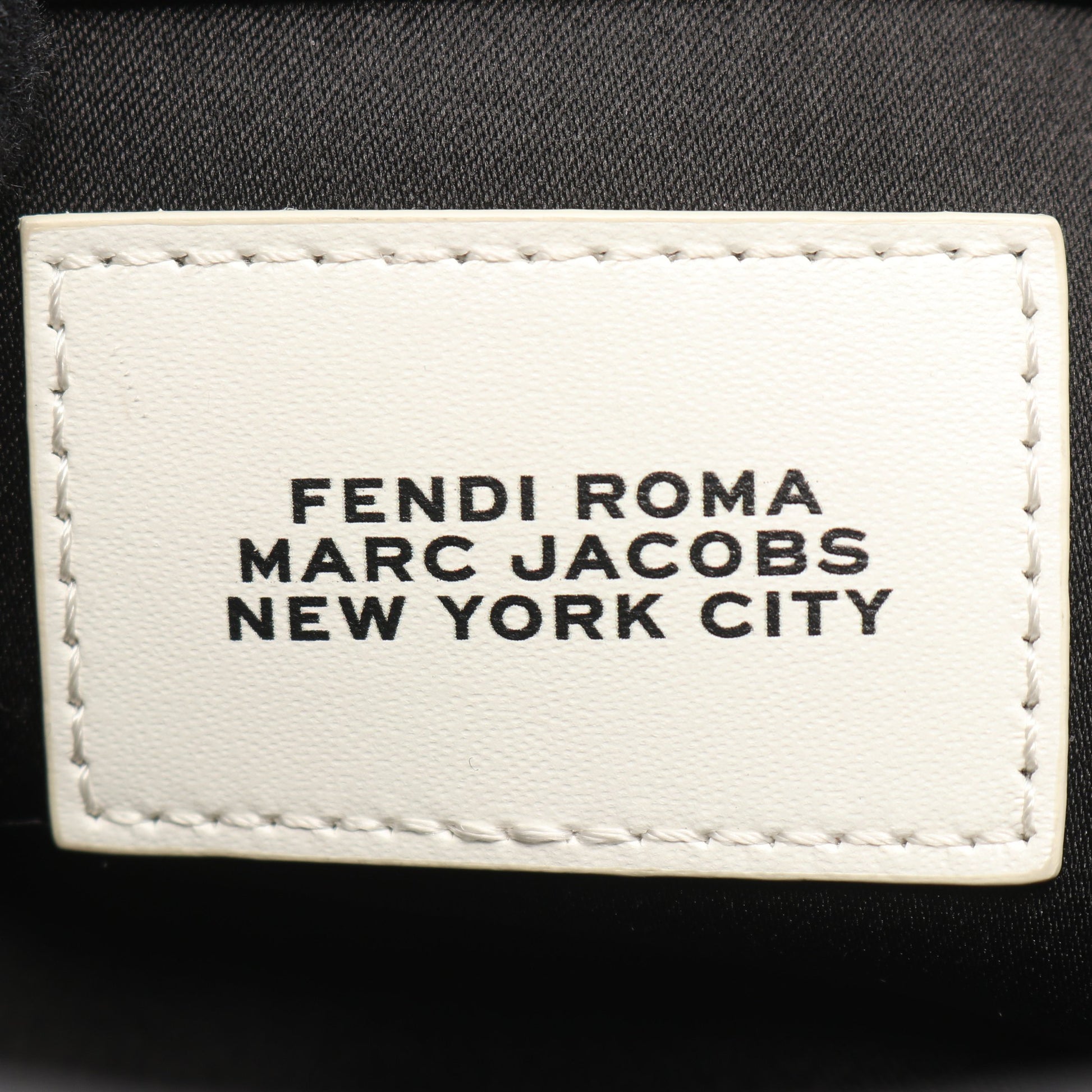 FENDI × MARC JACOBS マンマバケット ハンドバッグ レザー ブラック 2WAY フェンディ バッグ FENDI