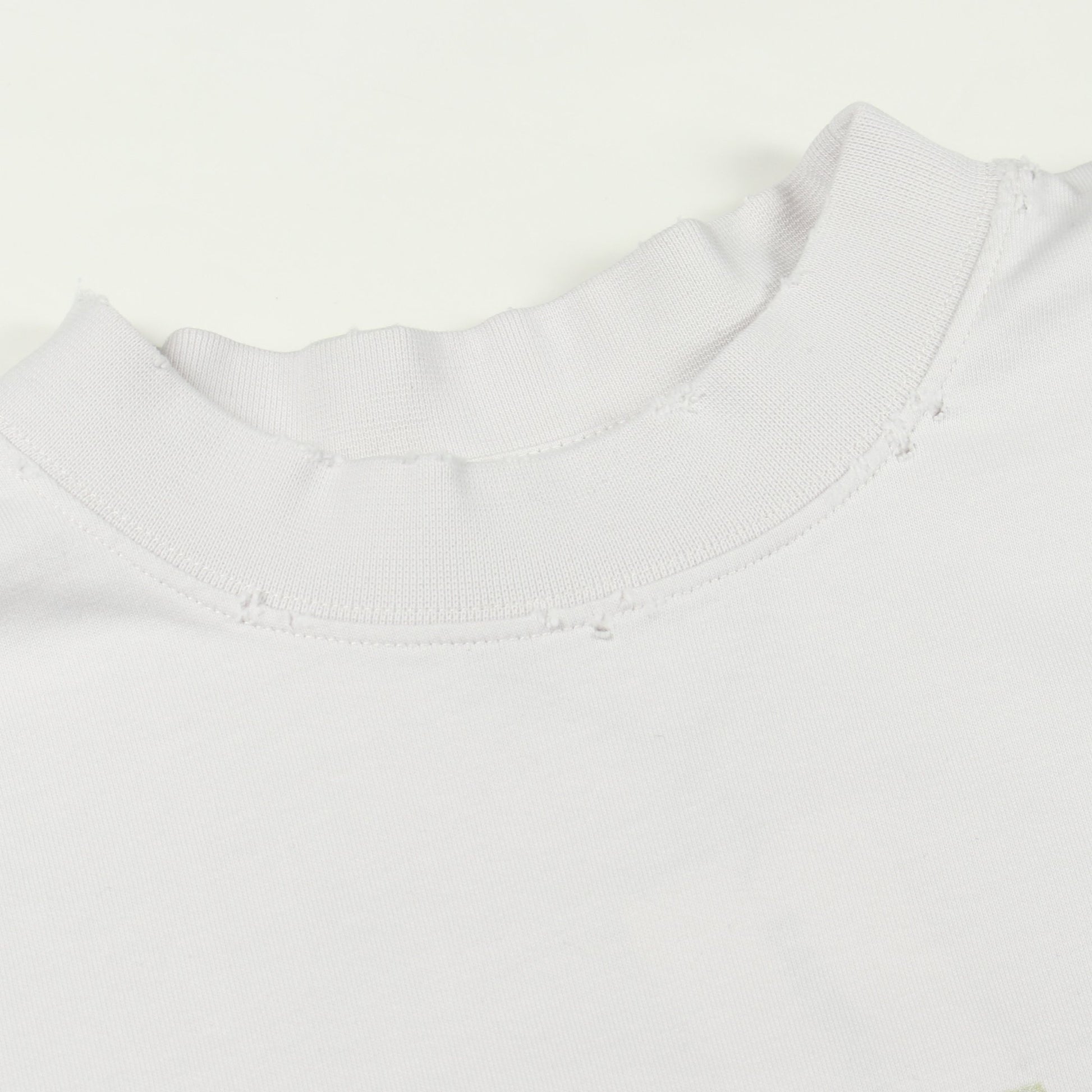 TAPE TYPE BBロゴ 半袖Tシャツ クルーネック コットン オフホワイト ダメージ加工 バレンシアガ トップス BALENCIAGA