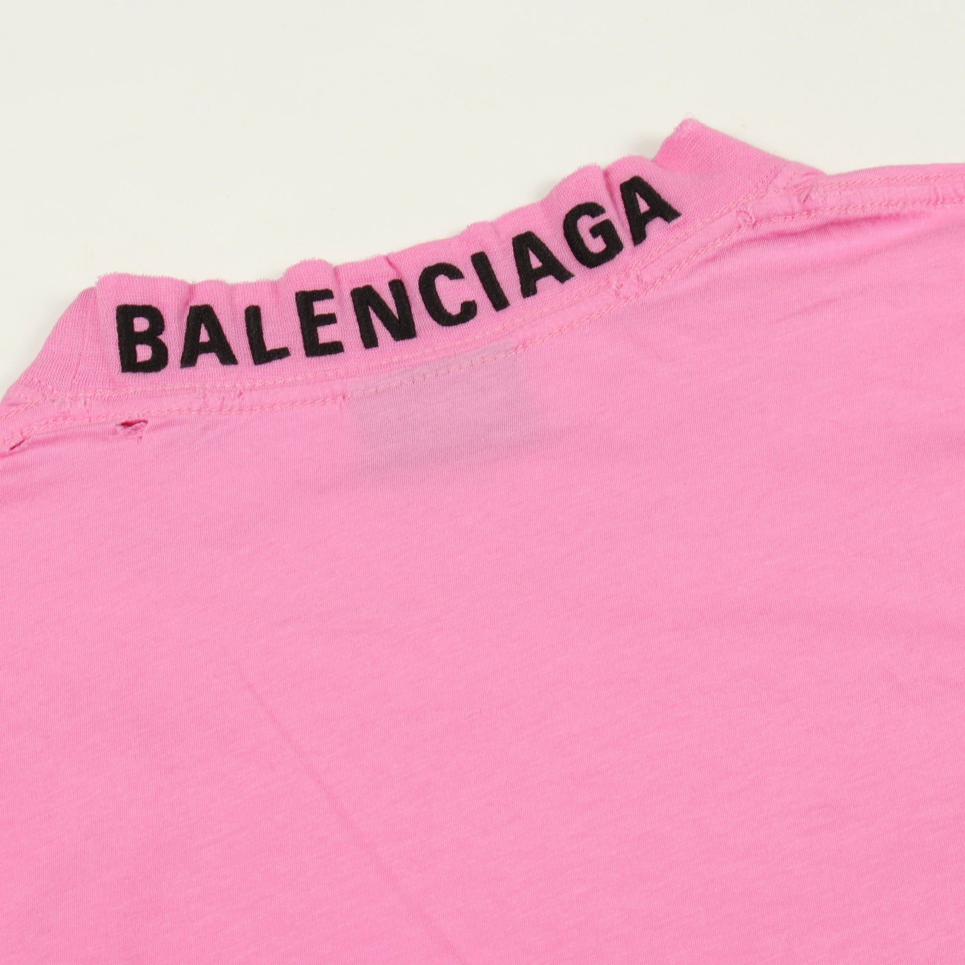 ロゴ刺繍 オーバーサイズ 半袖Tシャツ クルーネック コットン ピンク ダメージ加工 バレンシアガ トップス BALENCIAGA