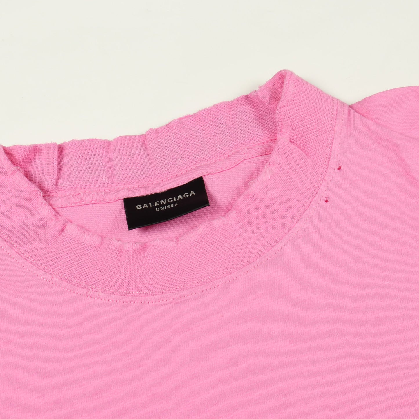 ロゴ刺繍 オーバーサイズ 半袖Tシャツ クルーネック コットン ピンク ダメージ加工 バレンシアガ トップス BALENCIAGA