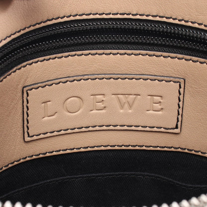 リピートアナグラム ショルダーバッグ レザー ピンクベージュ ロエベ バッグ LOEWE