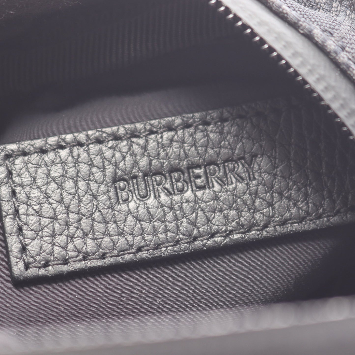 ボディバッグ ナイロン ブラック バーバリー バッグ BURBERRY
