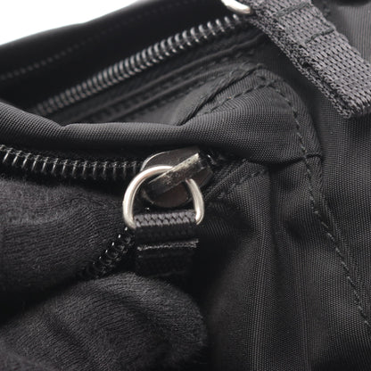 三角プレート ボディバッグ ウエストバッグ ナイロン ブラック プラダ バッグ PRADA