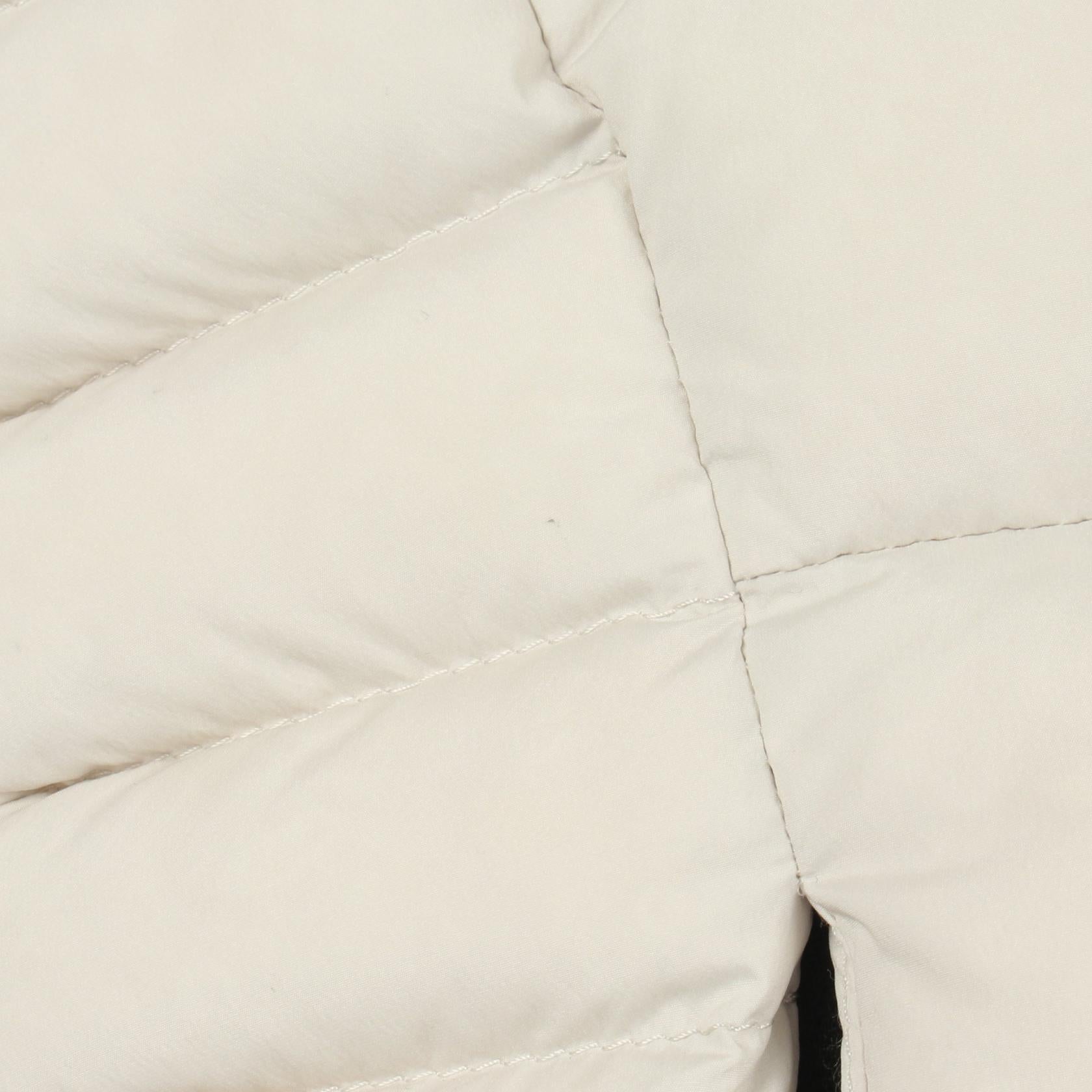 ALITERSE フード付き ダウンベスト ナイロン ホワイト ブラック モンクレール アウター MONCLER