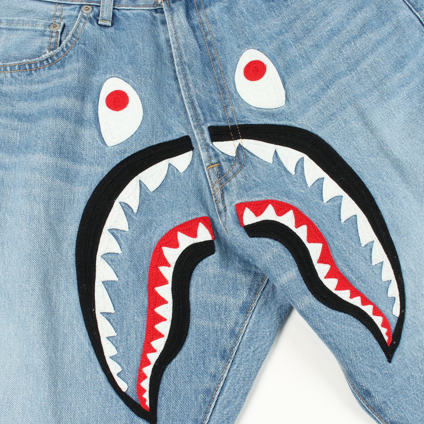 Shark Loose Fit デニムパンツ コットン ブルー ダメージ加工 アベイシングエイプベイプ ボトムス A BATHING APE(BAPE)