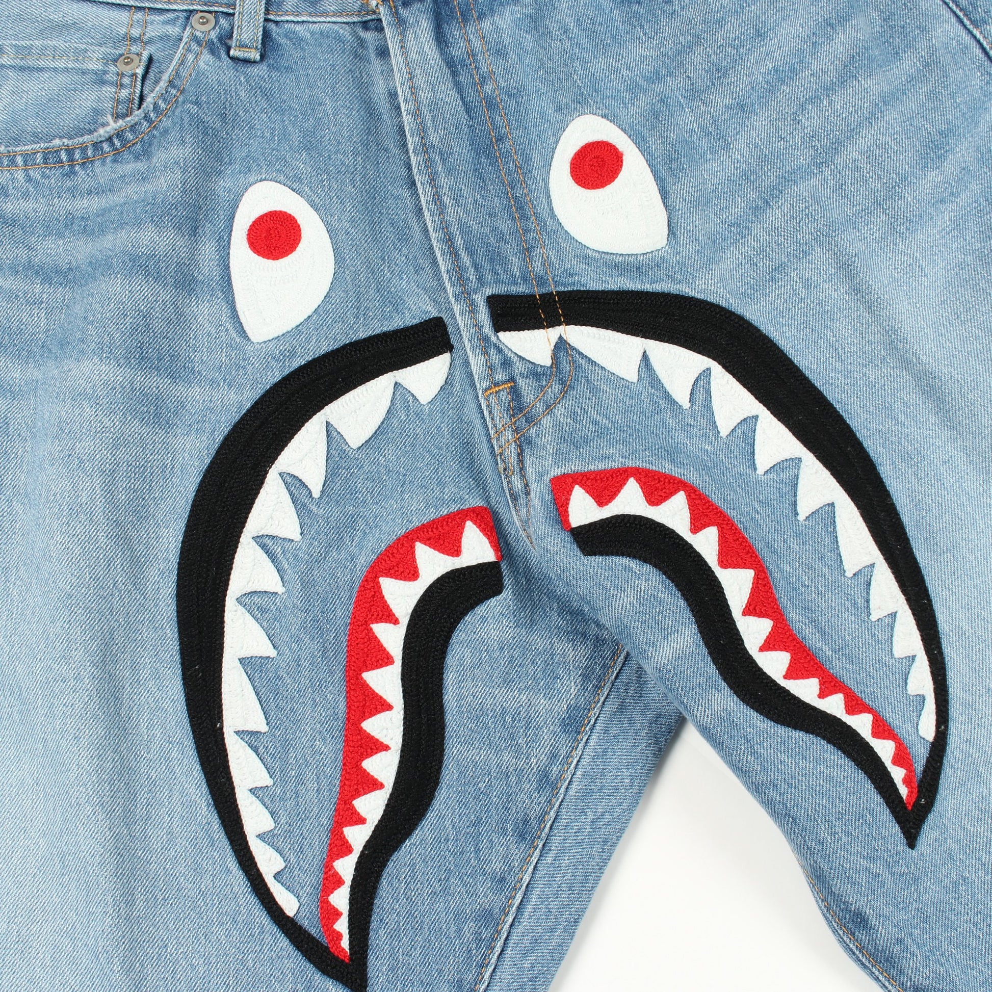 Shark Loose Fit デニムパンツ コットン ブルー ダメージ加工 アベイシングエイプベイプ ボトムス A BATHING APE(BAPE)
