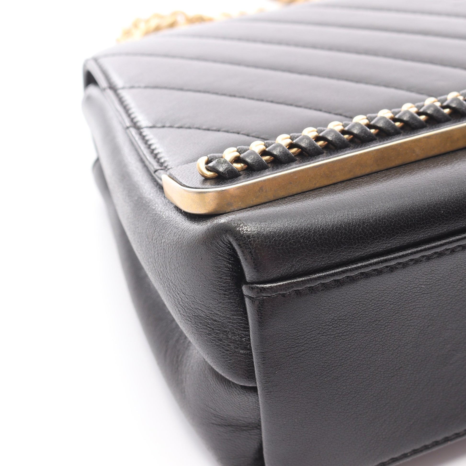 トップハンドル Vステッチ チェーンショルダーバッグ ラムスキン ブラック ゴールド金具 2WAY シャネル バッグ CHANEL