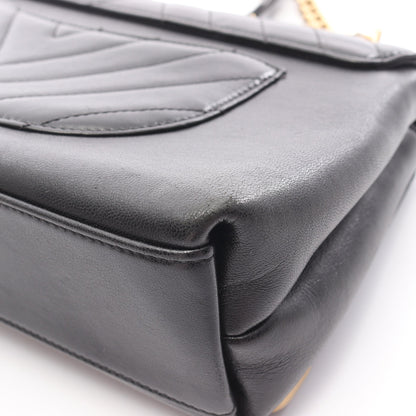 トップハンドル Vステッチ チェーンショルダーバッグ ラムスキン ブラック ゴールド金具 2WAY シャネル バッグ CHANEL