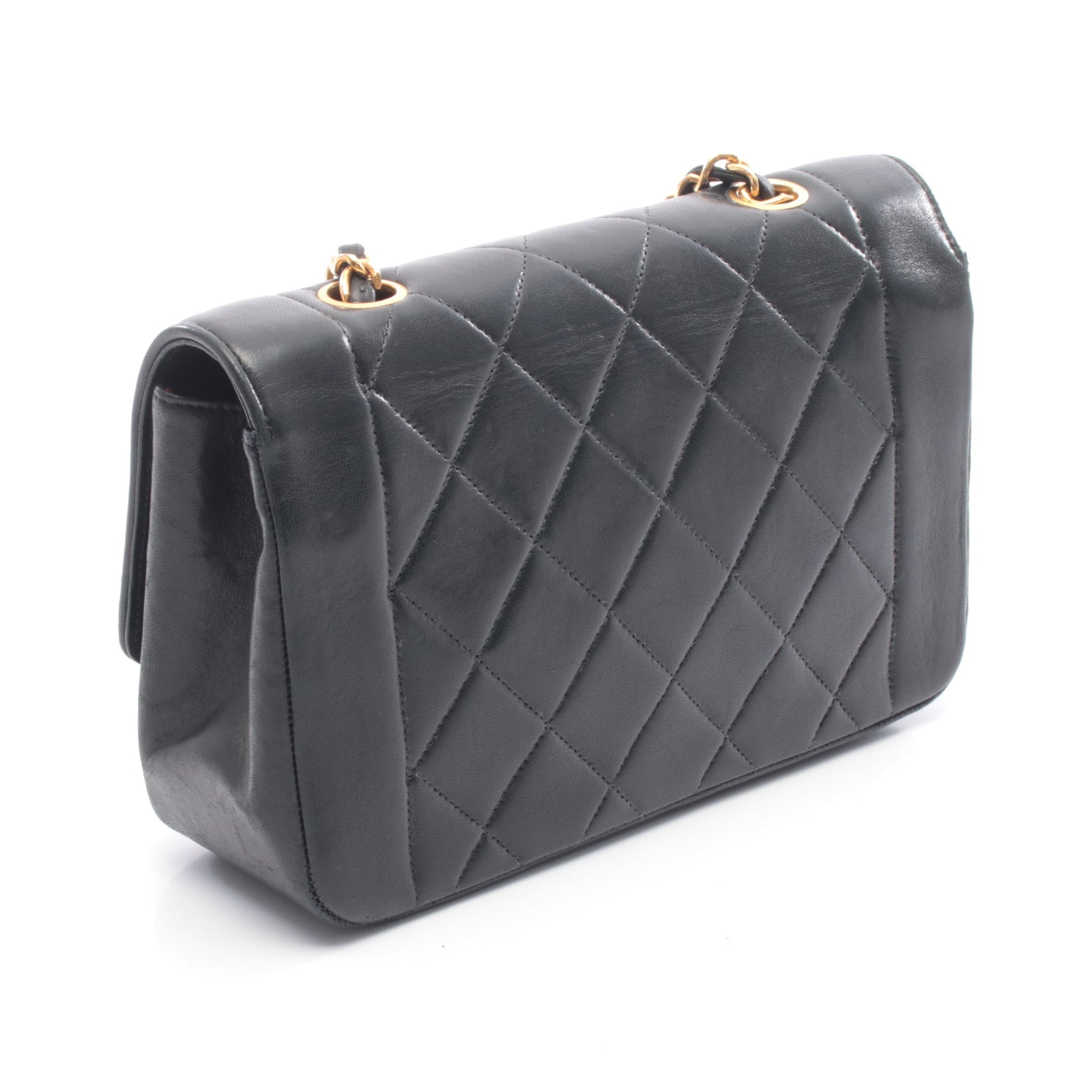 マトラッセ ダイアナフラップ チェーンショルダーバッグ ラムスキン ブラック ゴールド金具 シャネル バッグ CHANEL