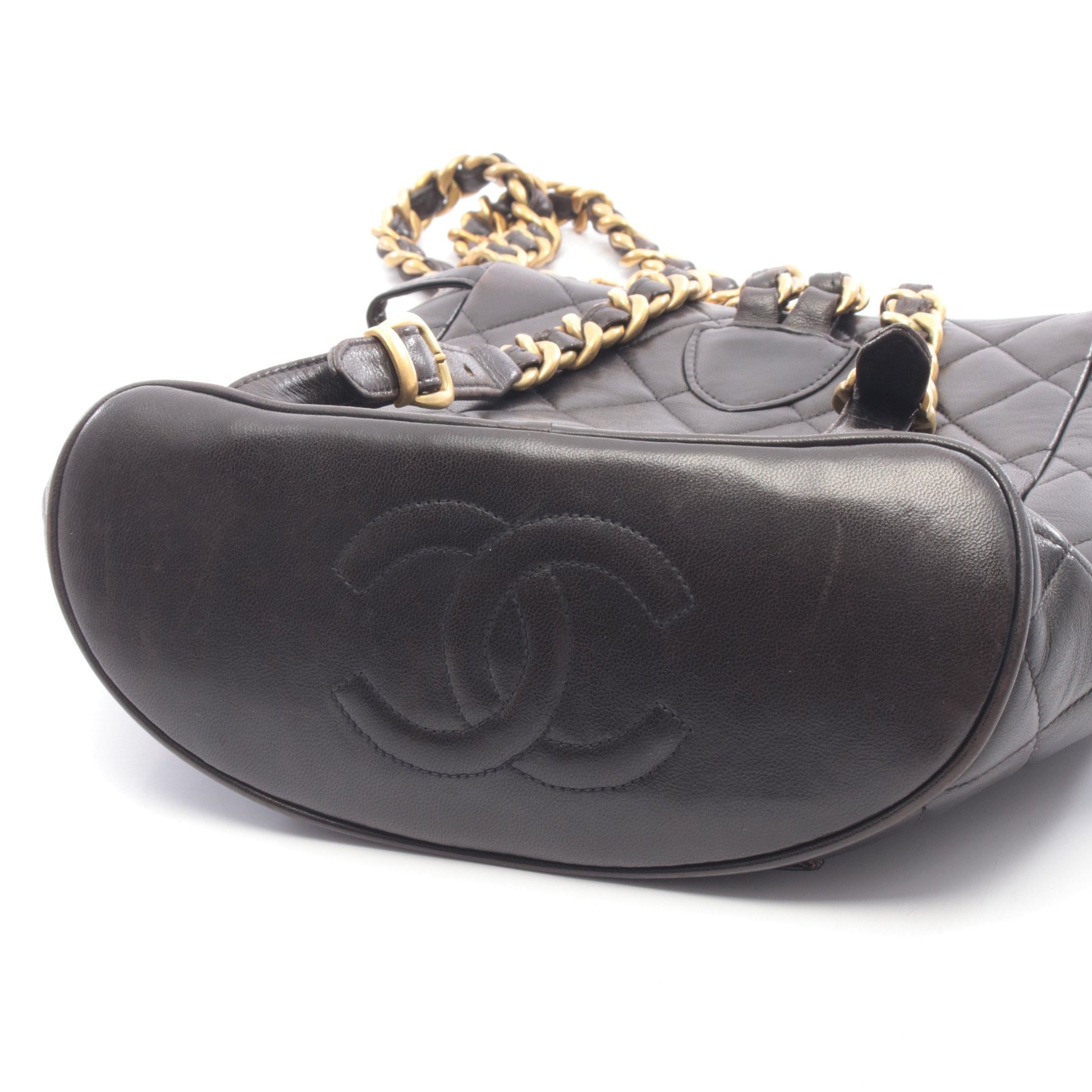 マトラッセ バックパック リュックサック ラムスキン ブラック ゴールド金具 シャネル バッグ CHANEL
