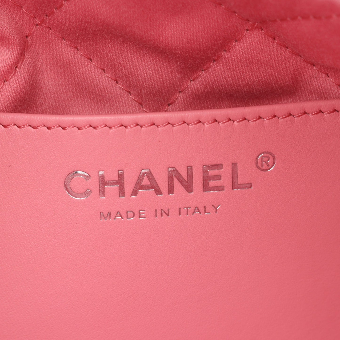 CHANEL 22 ミニ チェーンショルダーバッグ レザー ピンク シルバー金具 シャネル バッグ CHANEL