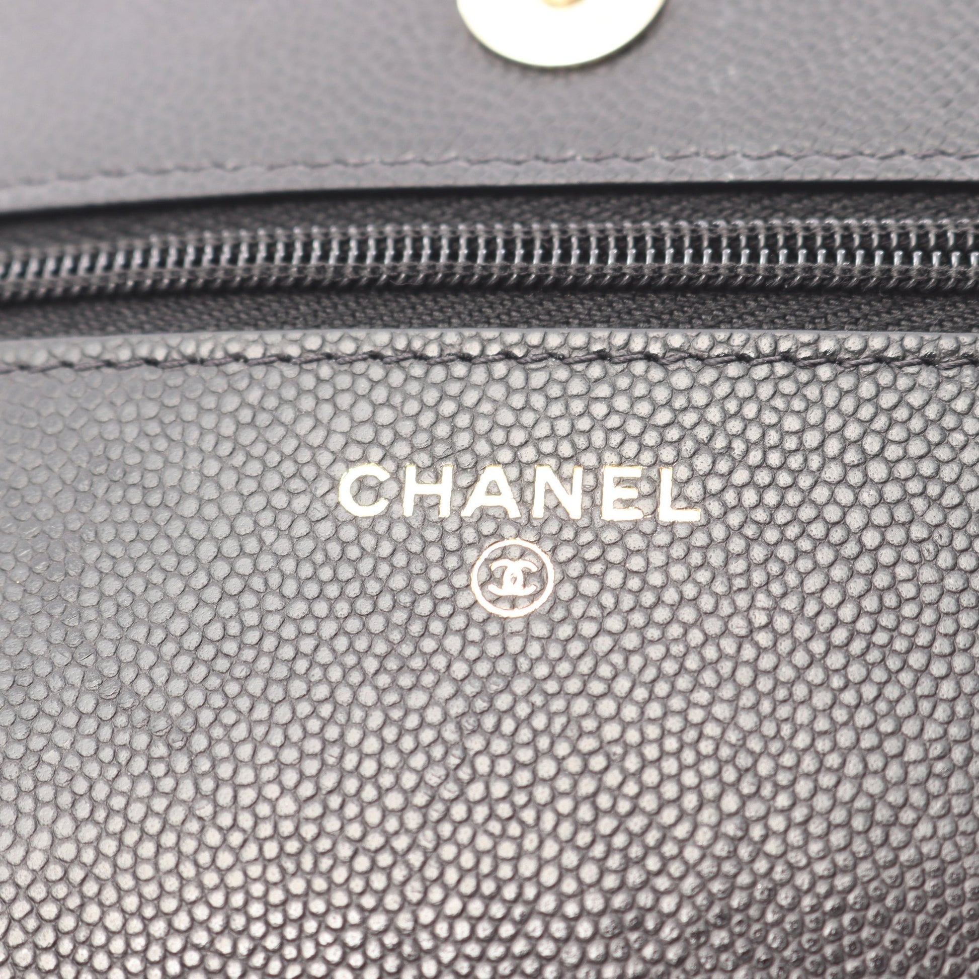 ココマーク チェーンウォレット キャビアスキン ブラック ゴールド金具 シャネル バッグ CHANEL